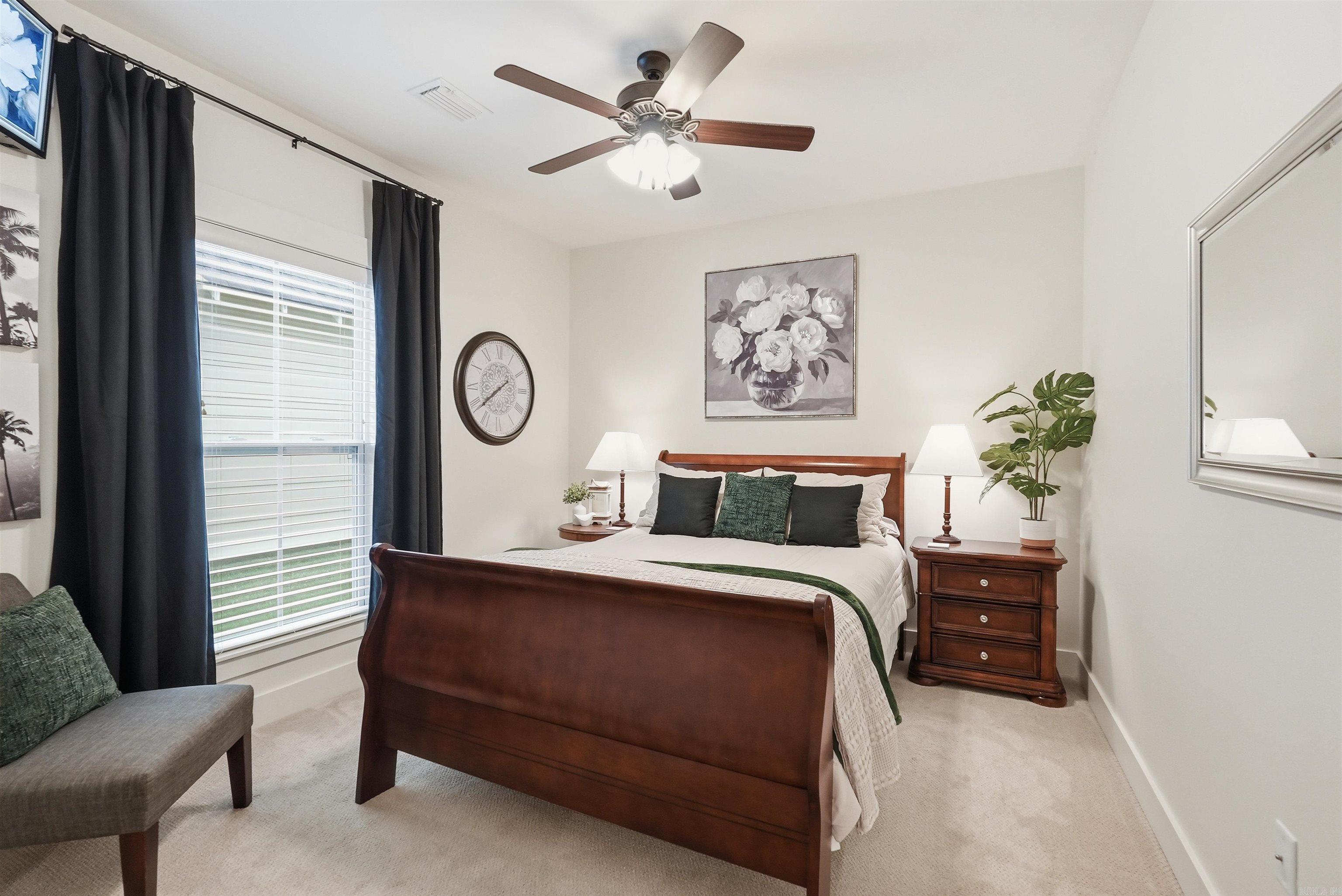 HOMES OF STONEBROOK COVE (THE) - Residential