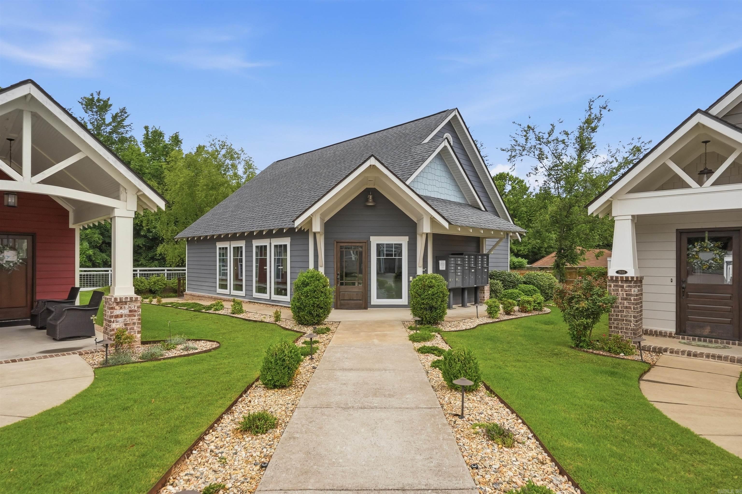 HOMES OF STONEBROOK COVE (THE) - Residential