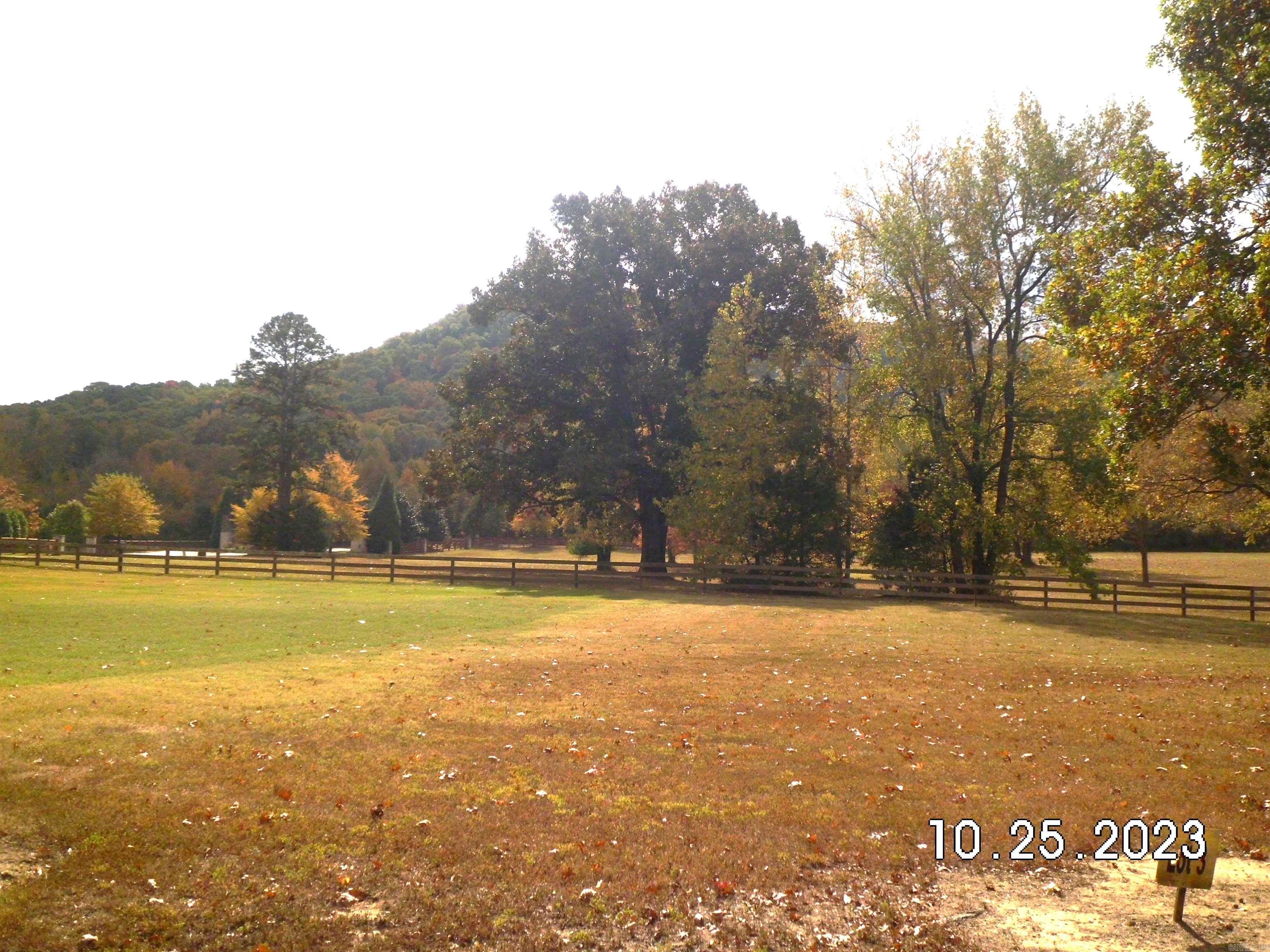 Prime RIVERFRONT Subdivision Lot Available in Gated RIVERS EDGE SUBDIVISION with the LITTLE RED RIVER just across the street!! Zero Maintenance Subdivision with access to river just a few steps away from community boat dock and community pool. All ground maintenance, private roads & pool access are included in this worry-free vacation subdivision. Mountain views can be seen from your own new dream river home, come check out this great lot and remember to bring your fishing gear!!!