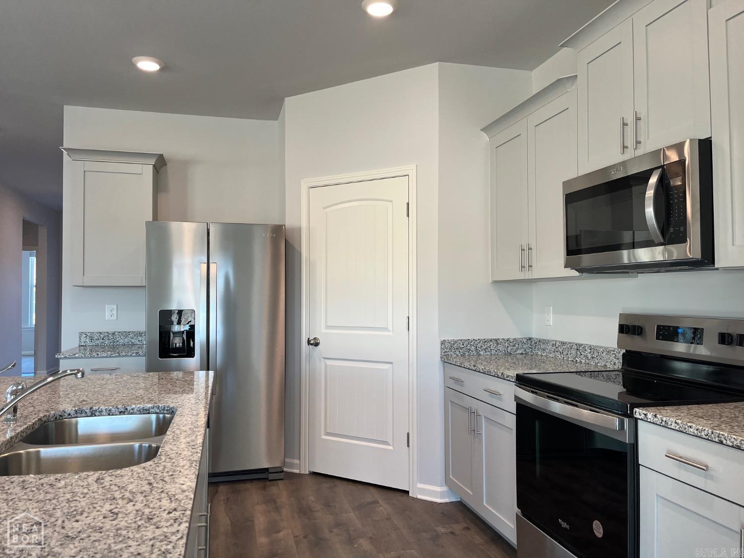 Southern Oaks - Residential