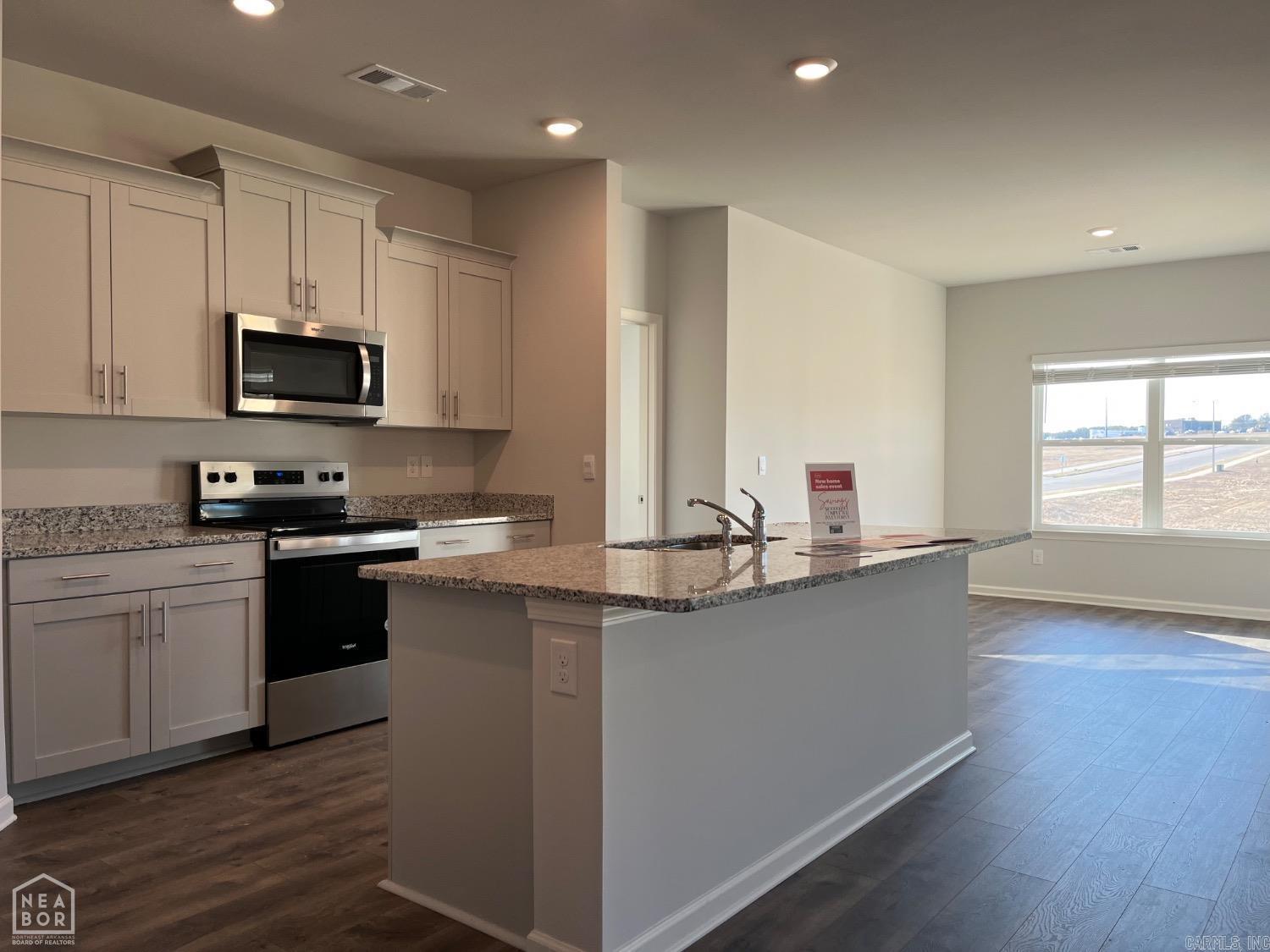 Southern Oaks - Residential