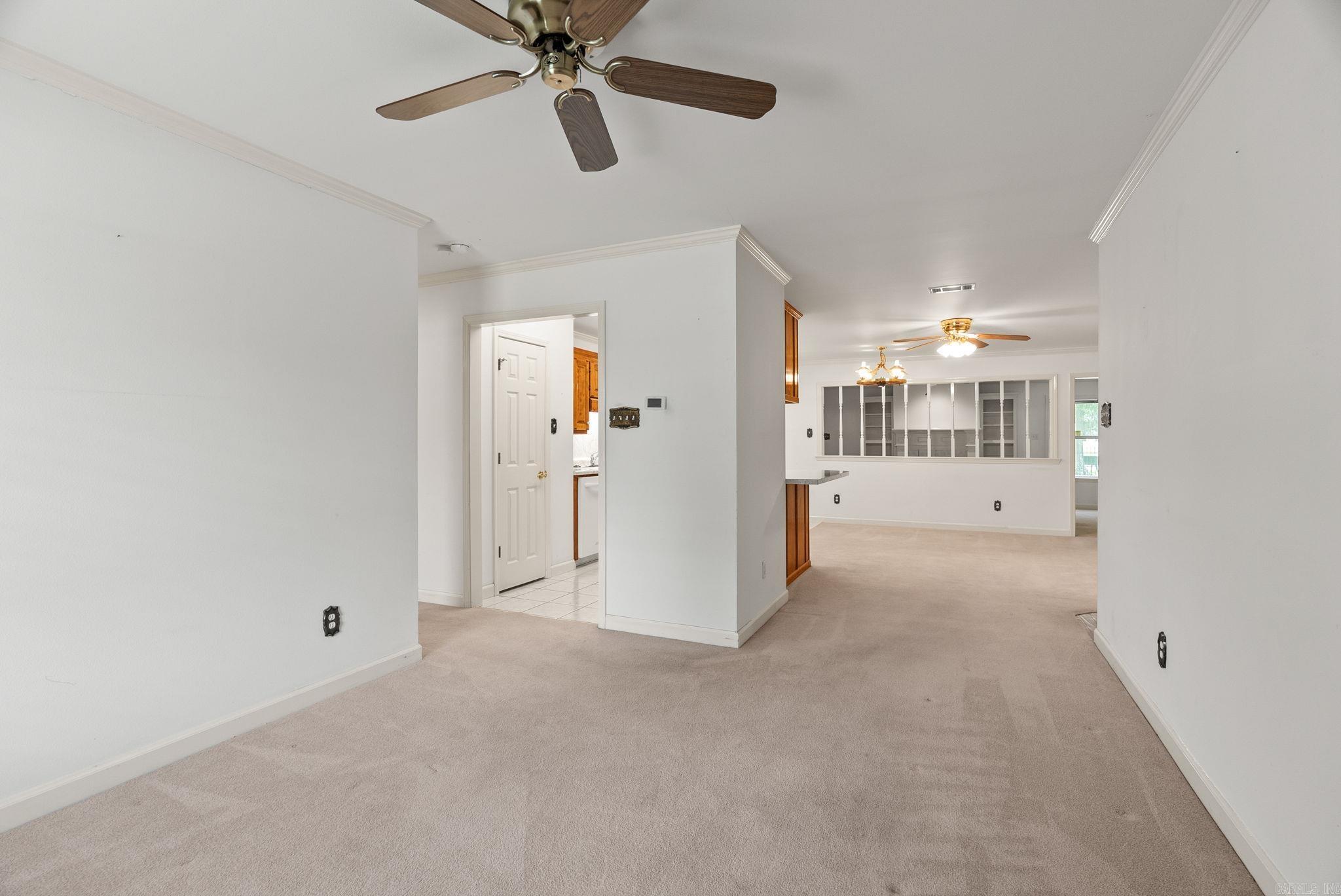 COUNTRY CLUB OF ARK THE - Residential