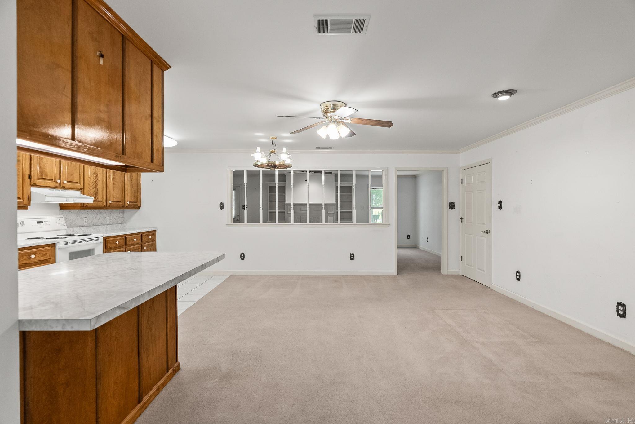 COUNTRY CLUB OF ARK THE - Residential