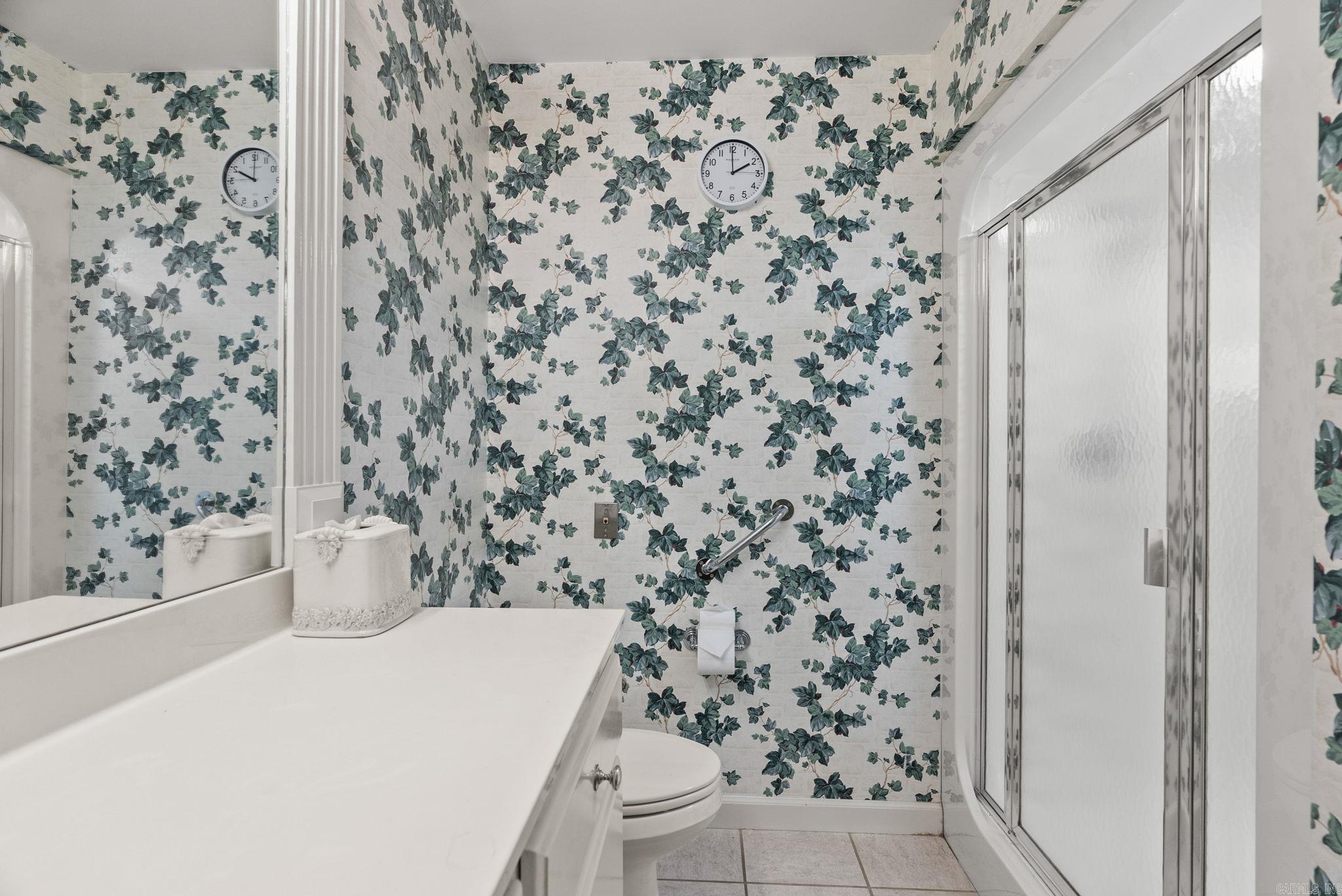 COUNTRY CLUB OF ARK THE - Residential