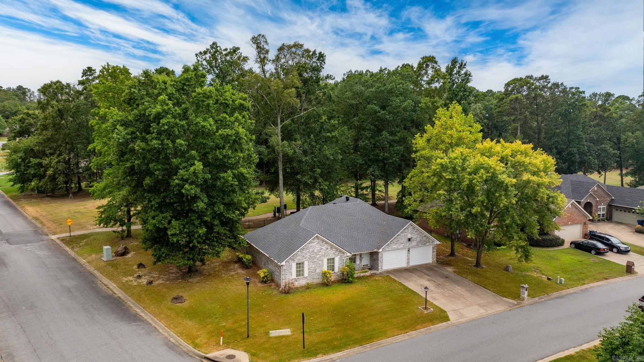 COUNTRY CLUB OF ARK THE - Residential