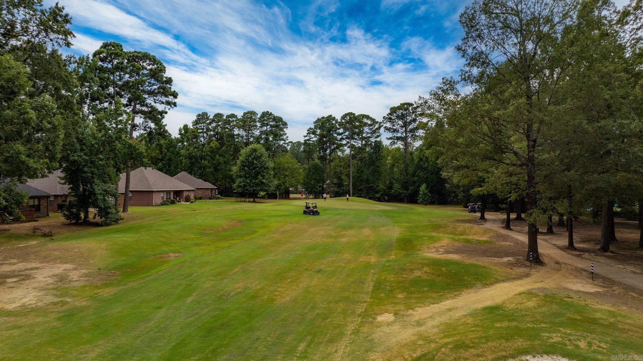 COUNTRY CLUB OF ARK THE - Residential