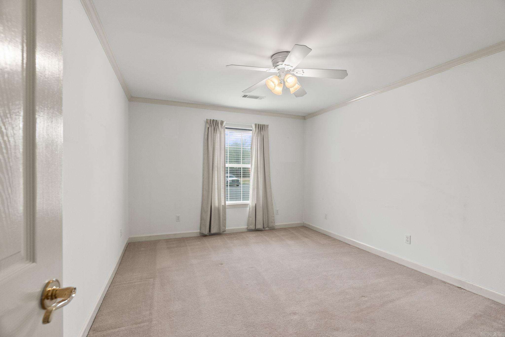 COUNTRY CLUB OF ARK THE - Residential