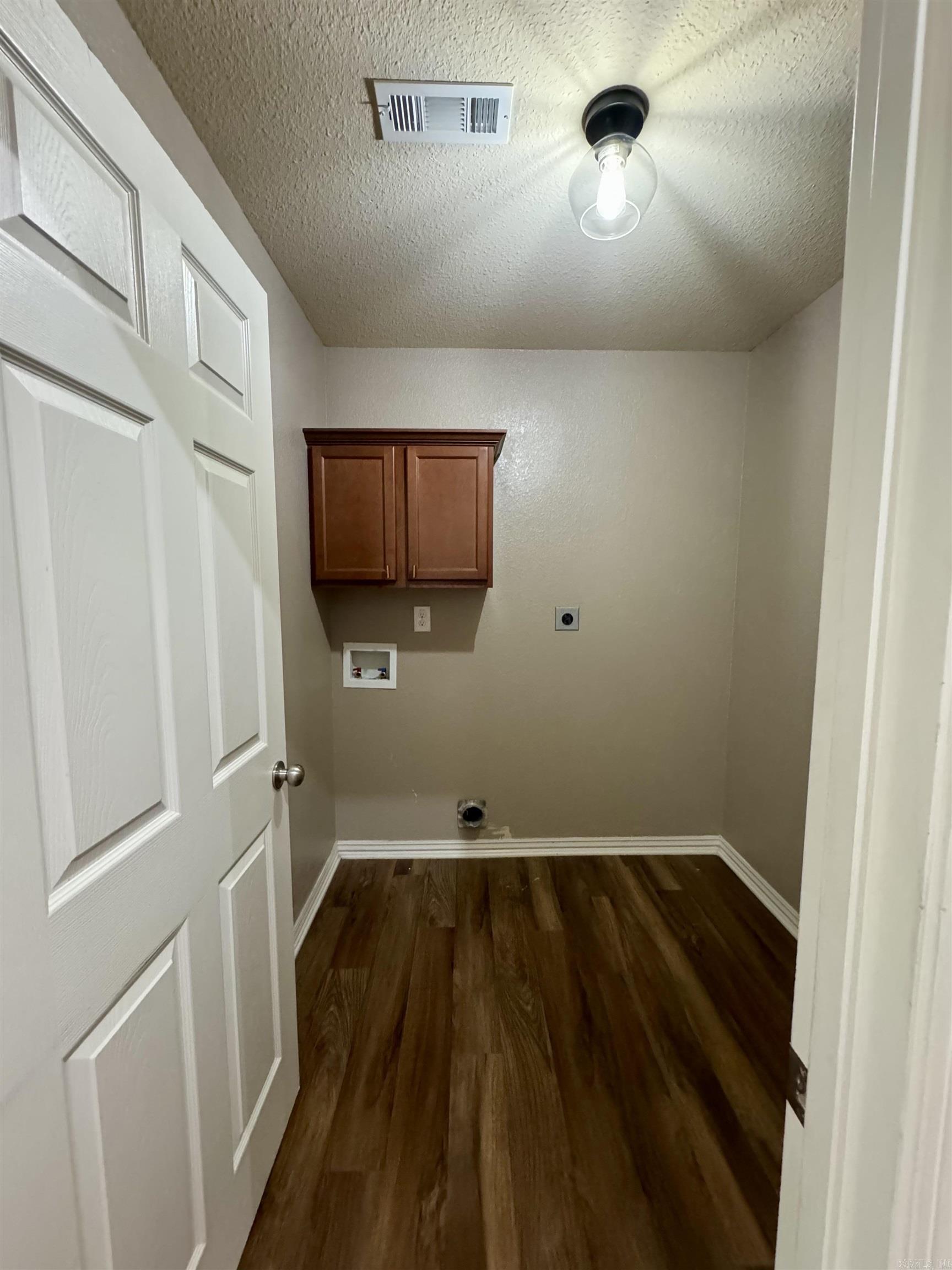 BENT TREE ESTATES - Residential