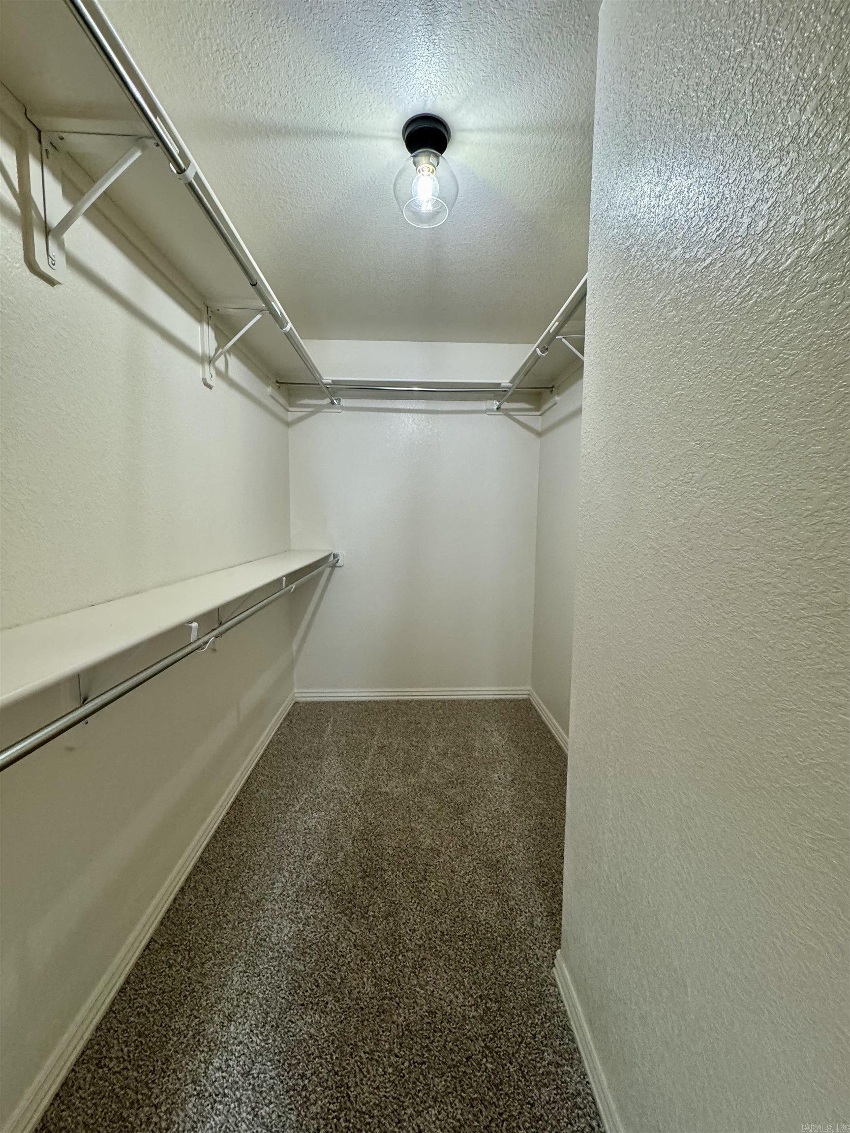 BENT TREE ESTATES - Residential