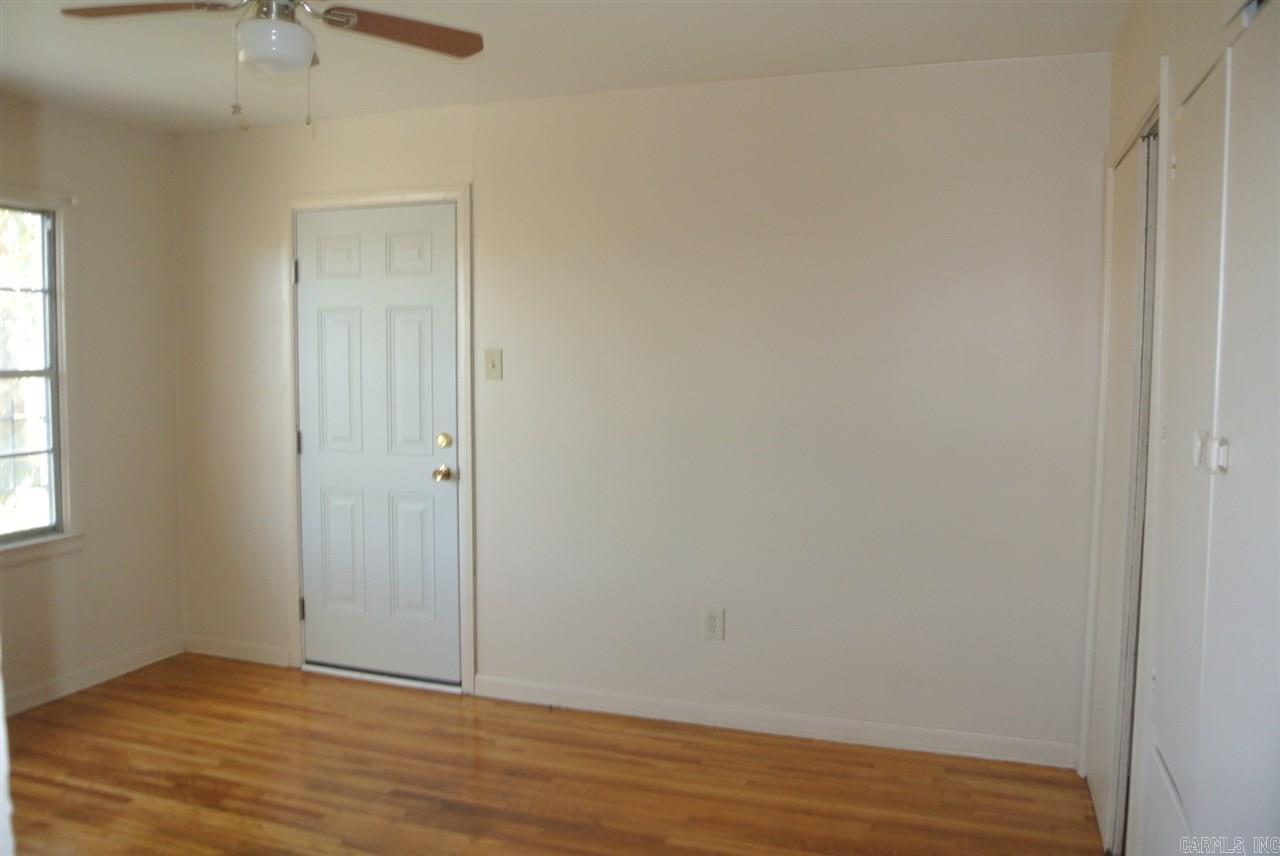 1N-12-08 - Residential Lease