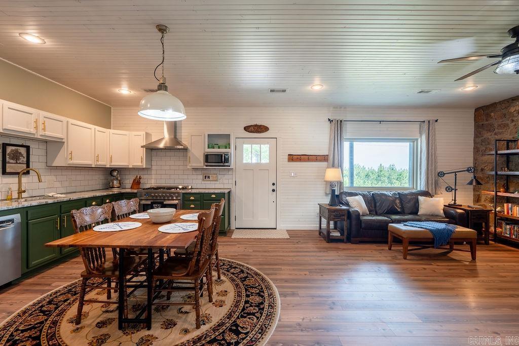 Metes & Bounds - Residential