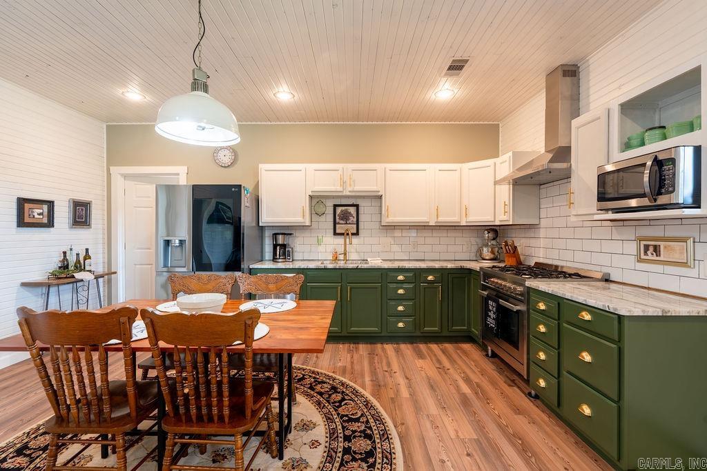 Metes & Bounds - Residential