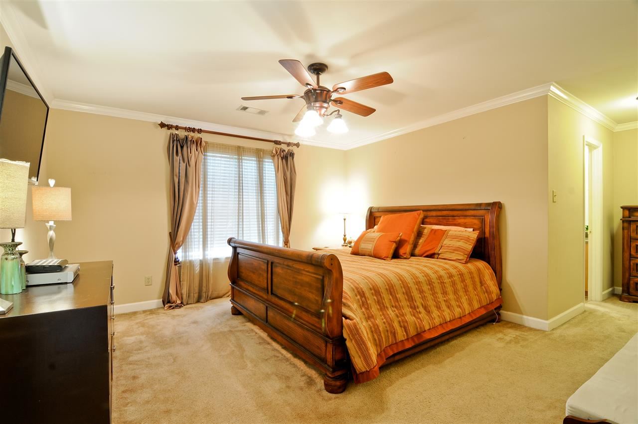 Twin Lakes - Residential