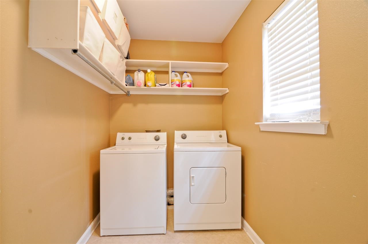 Twin Lakes - Residential