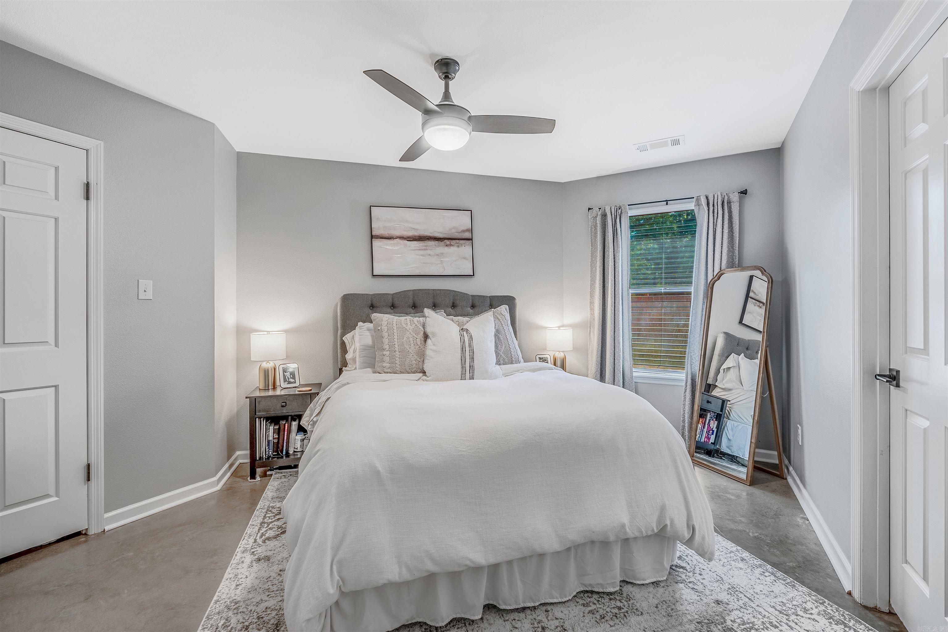 OAKMONT - Residential