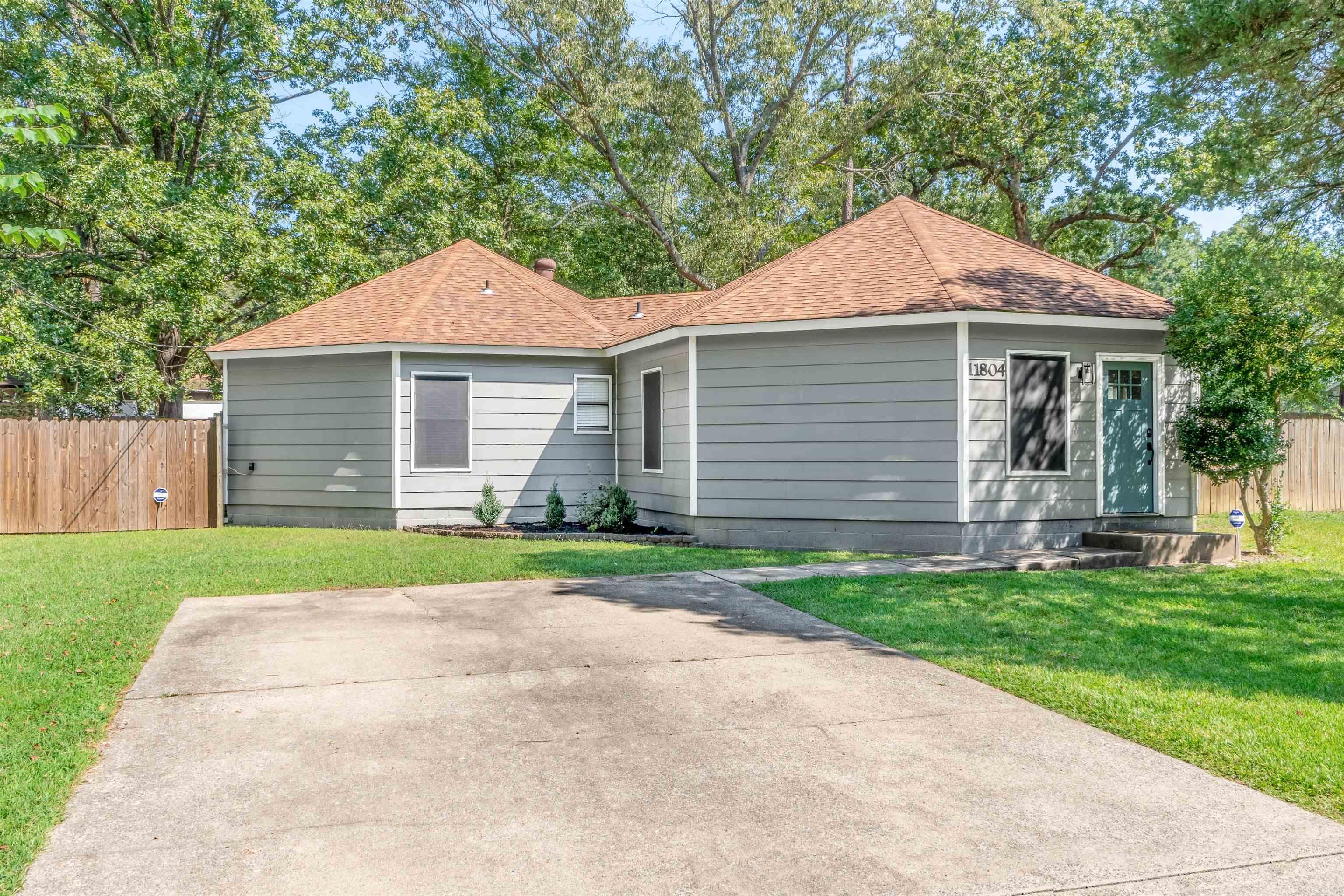 OAKMONT - Residential