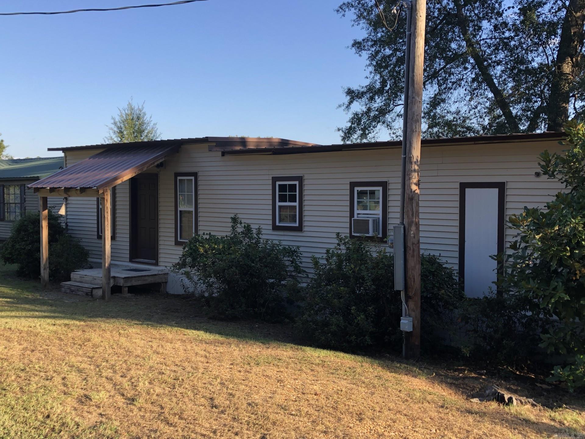 LAKESIDE EST SEC 1 WOL - Residential