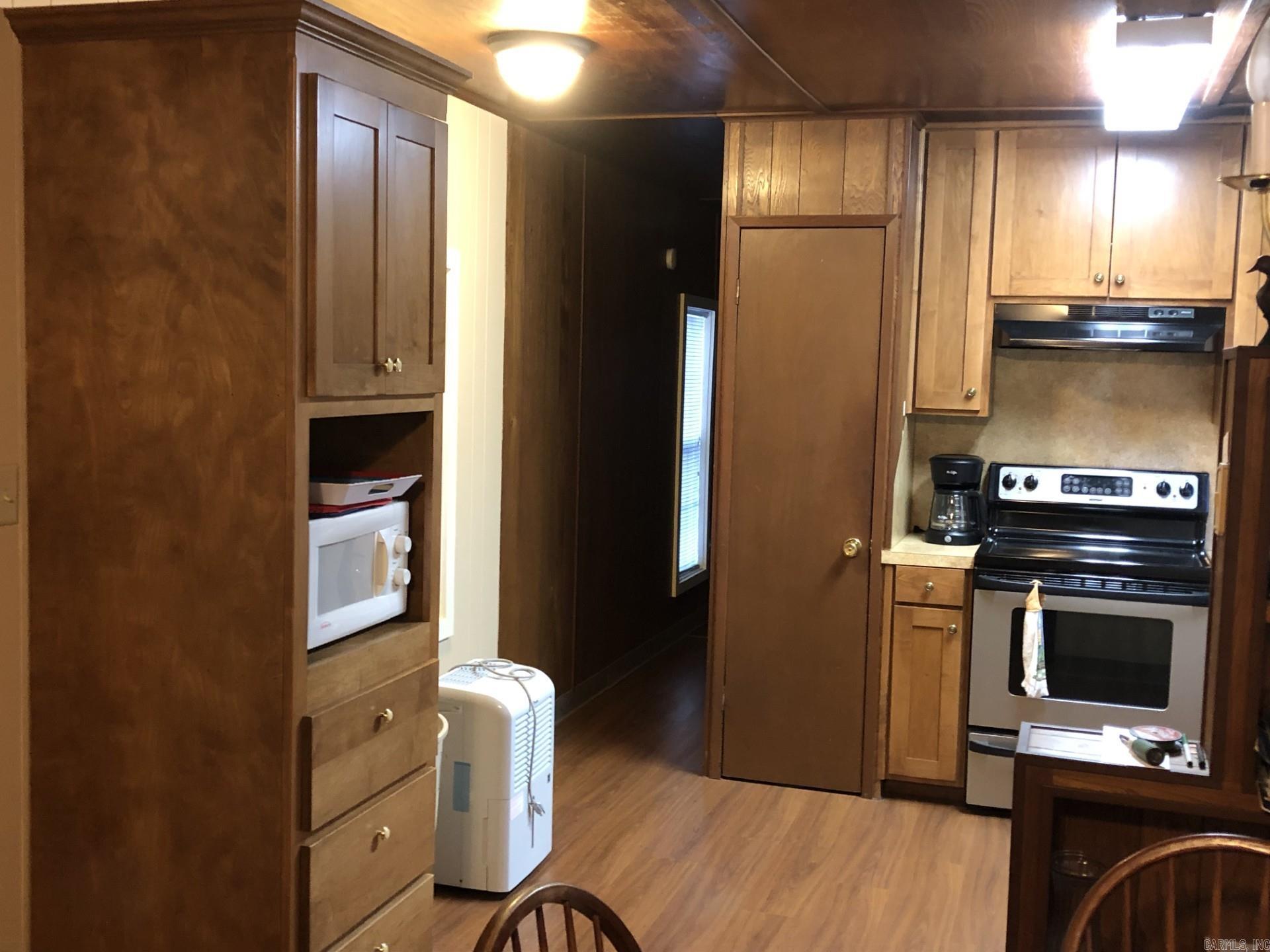 LAKESIDE EST SEC 1 WOL - Residential