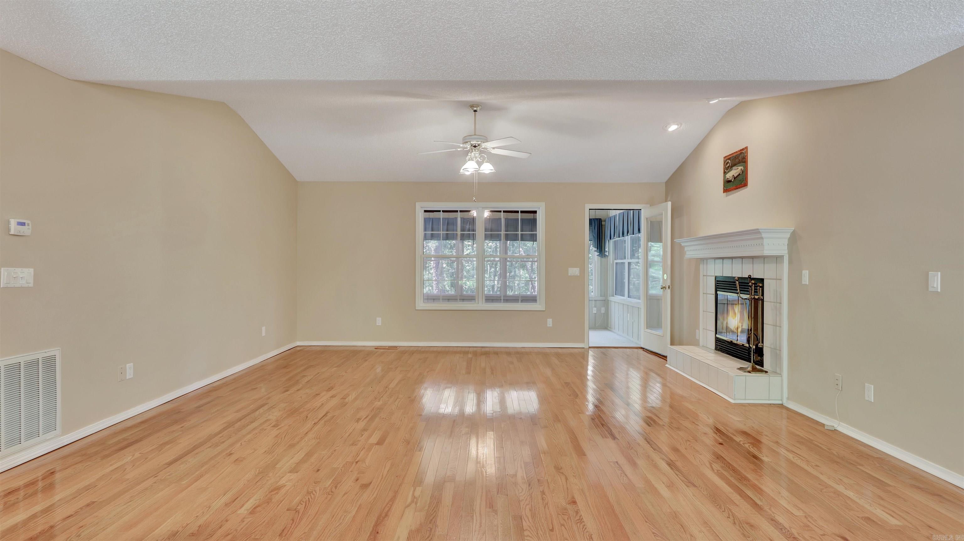 ALEGRIA - Residential