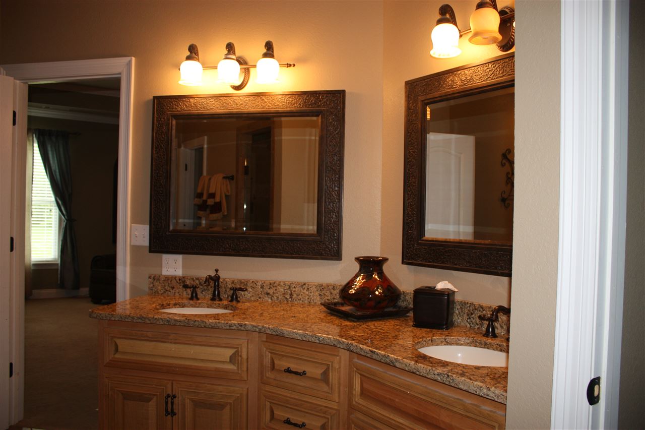 River Point Place - Residential