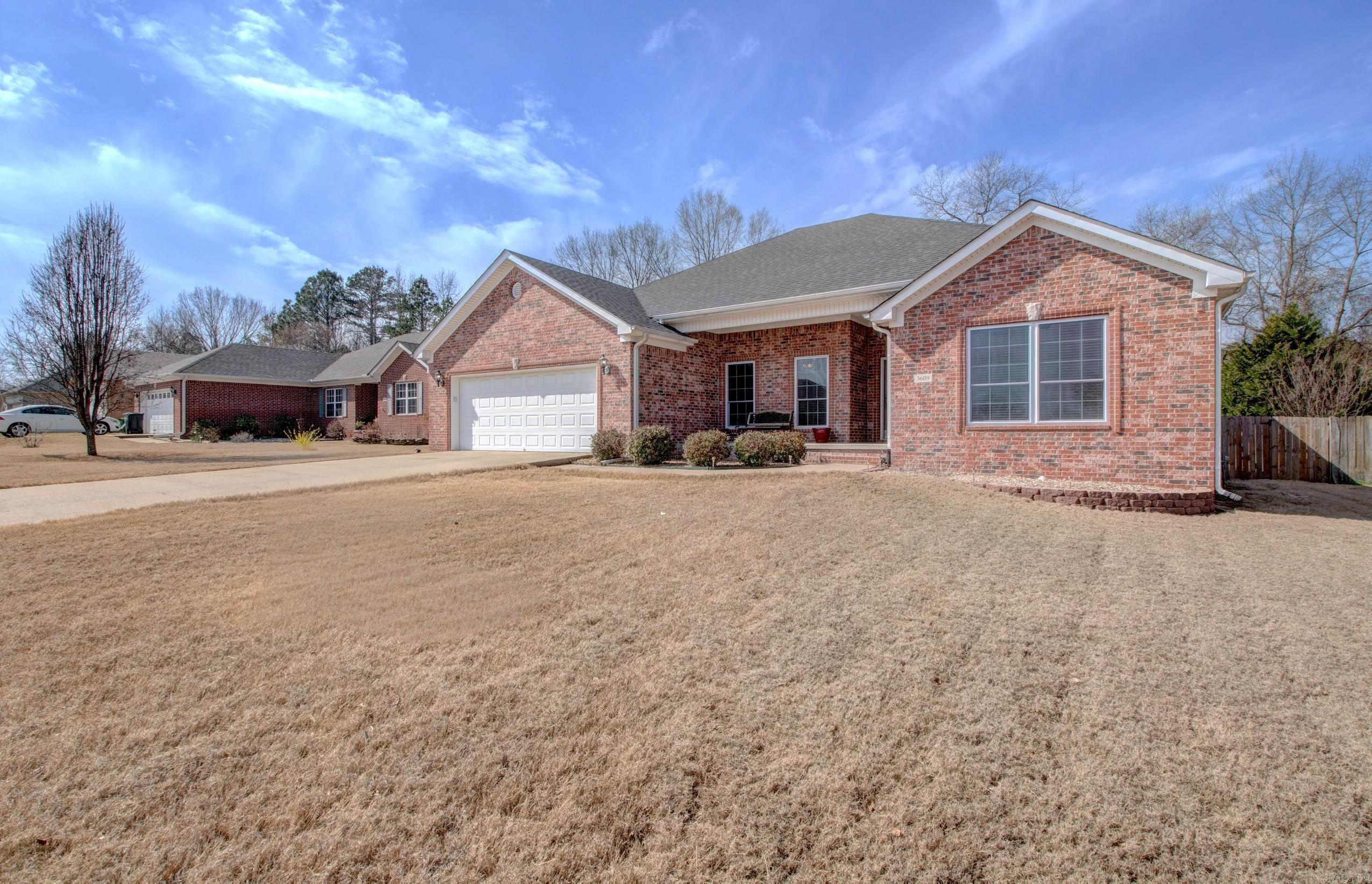 AUSTIN LAKES ON THE BAY ADDN - Residential