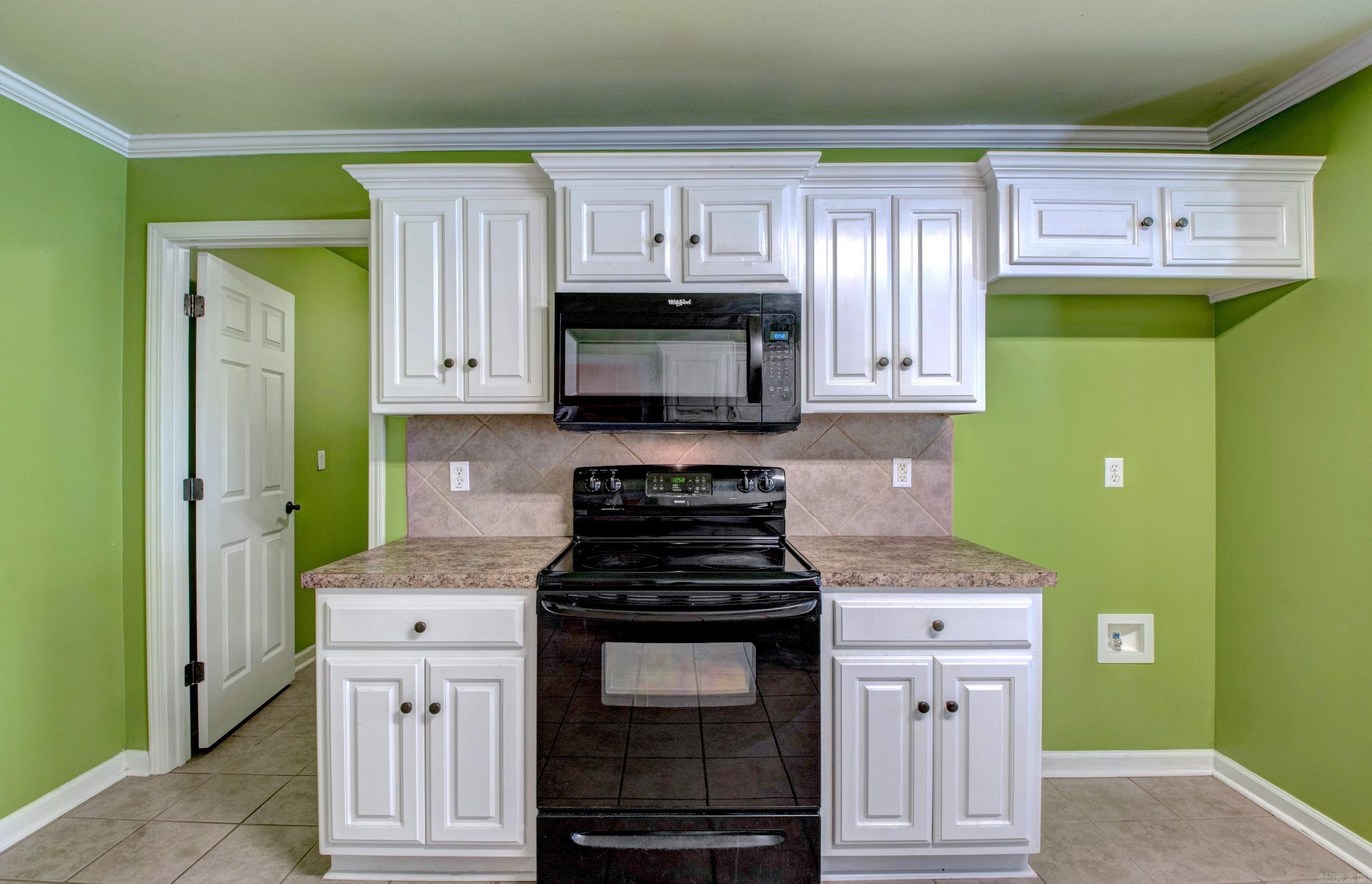 AUSTIN LAKES ON THE BAY ADDN - Residential