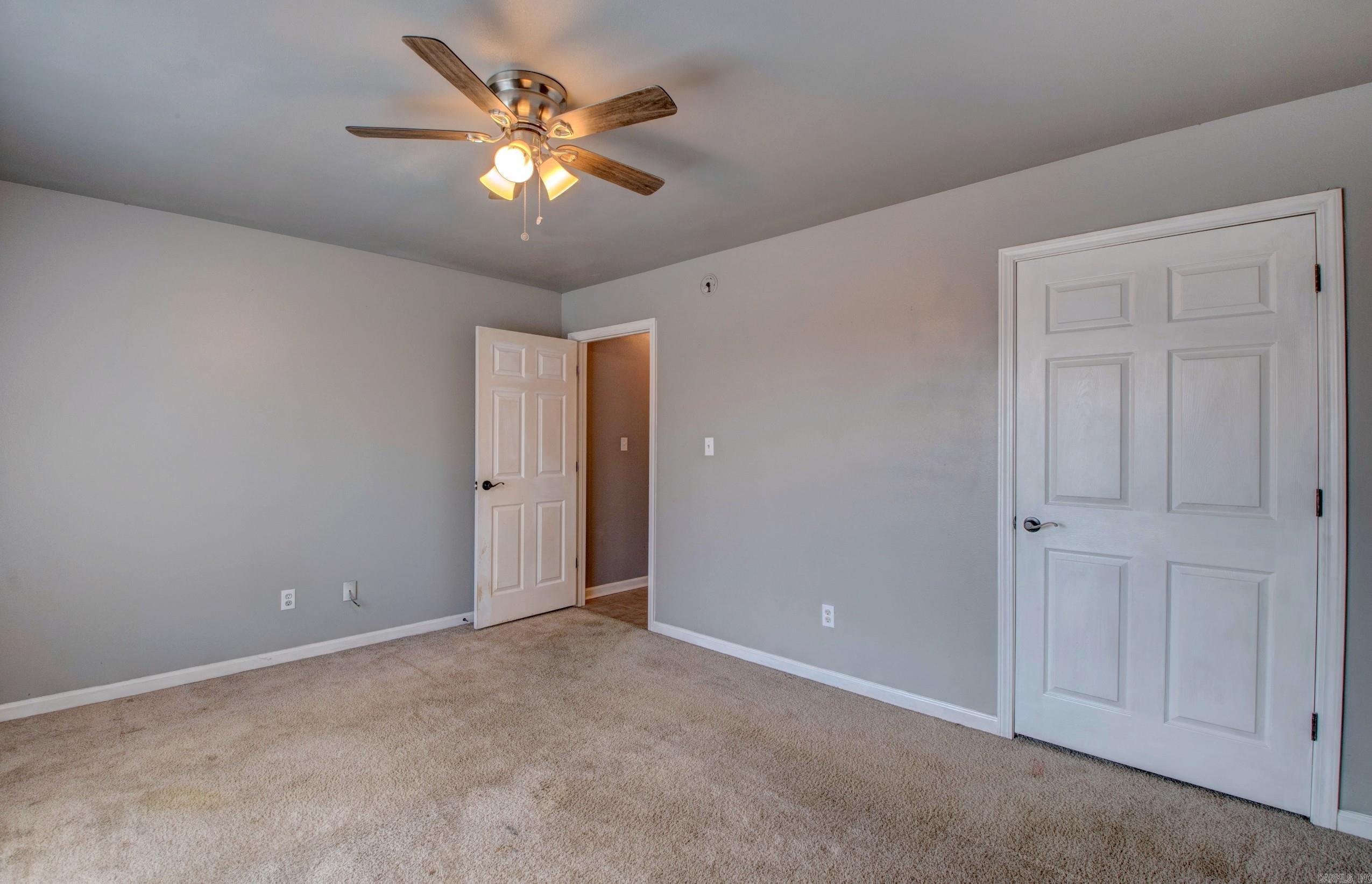 AUSTIN LAKES ON THE BAY ADDN - Residential