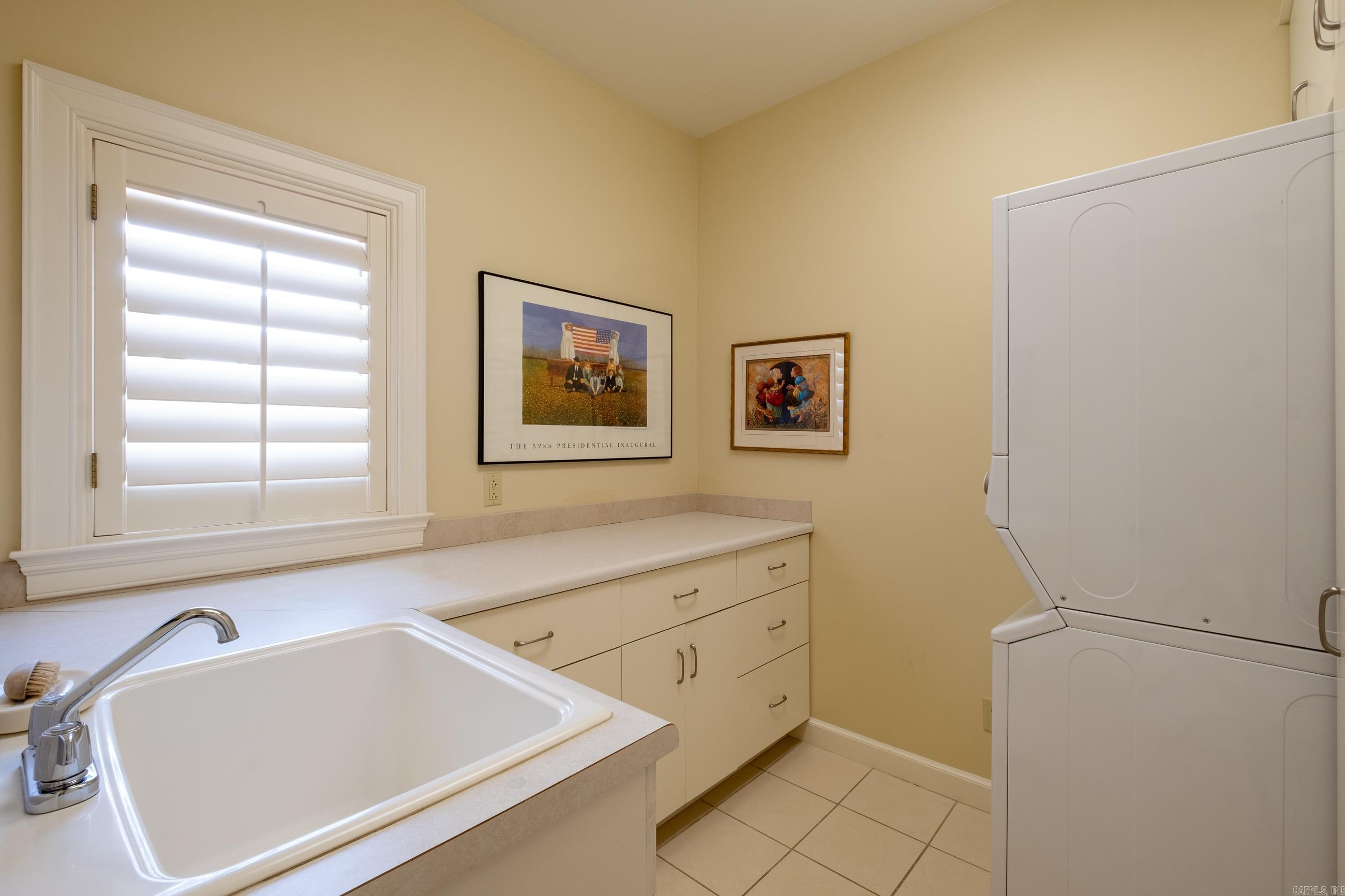 CANAL POINTE ADDN - Residential