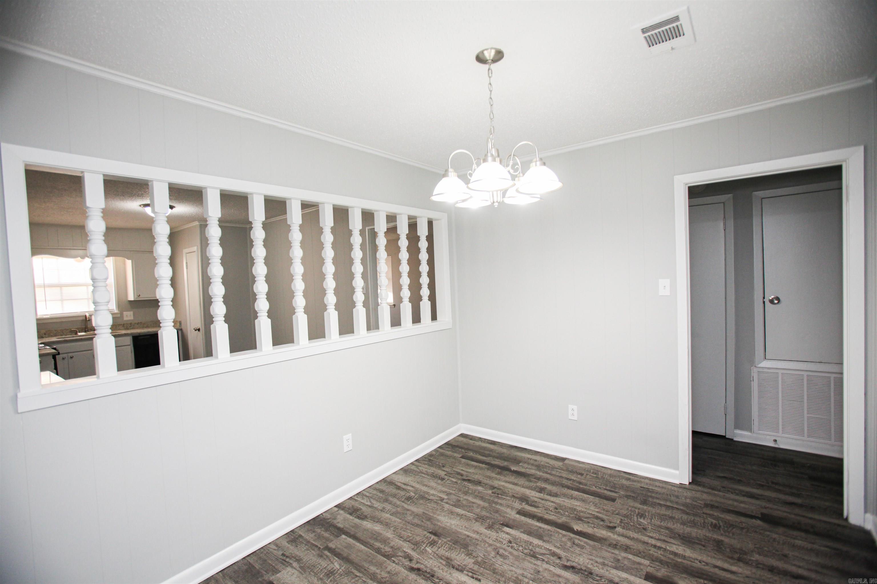 Barrow John 6L - Residential Lease