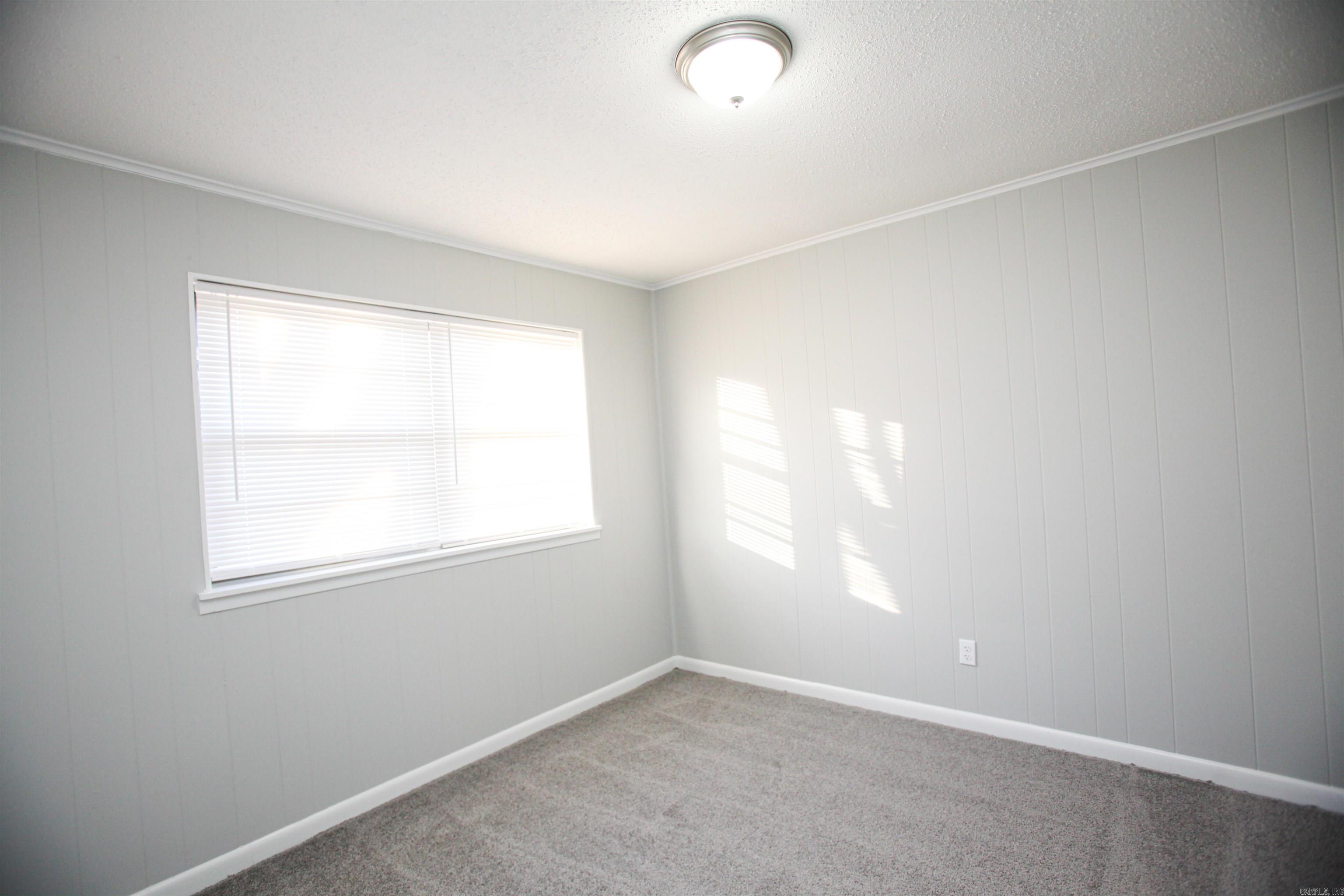 Barrow John 6L - Residential Lease