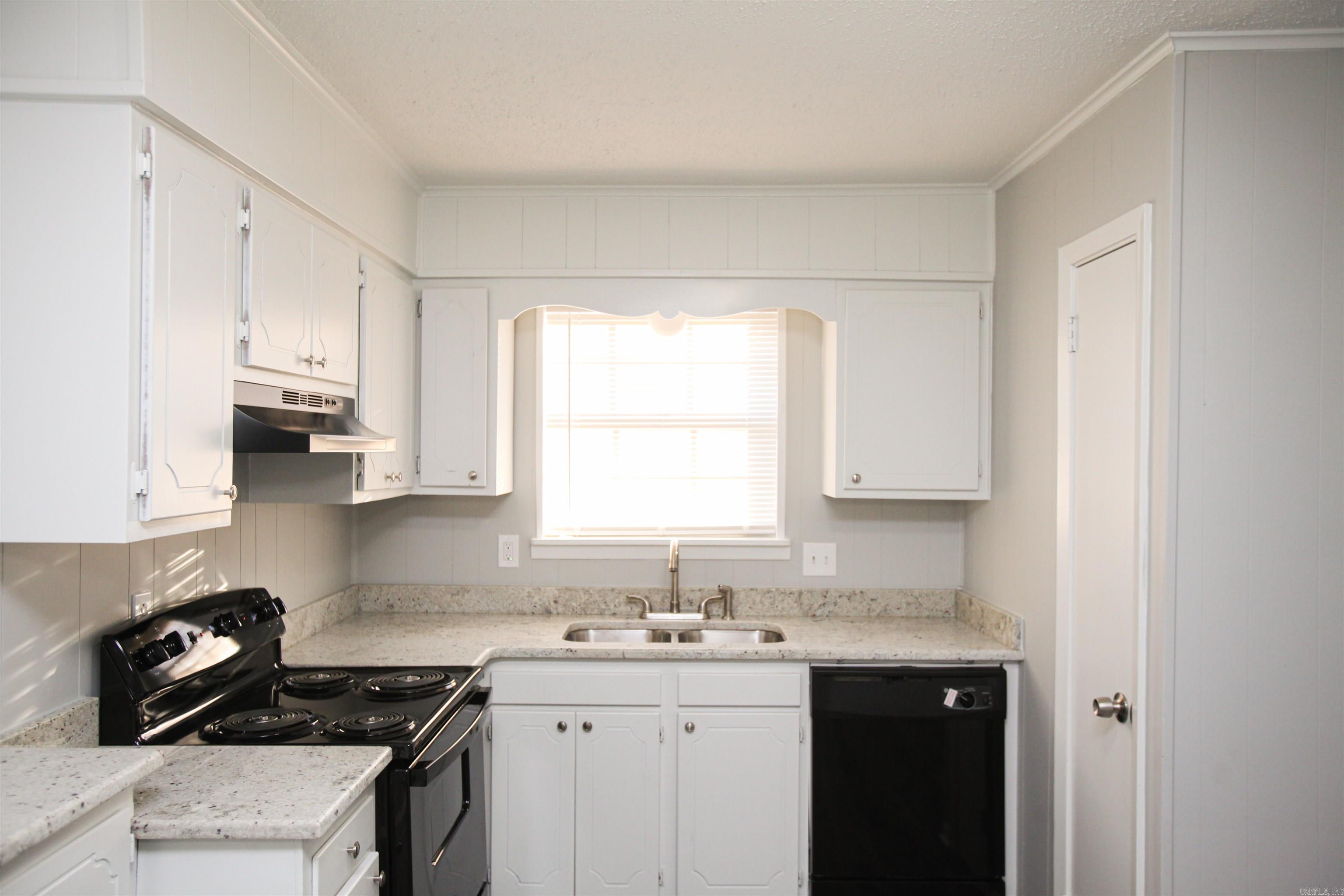 Barrow John 6L - Residential Lease