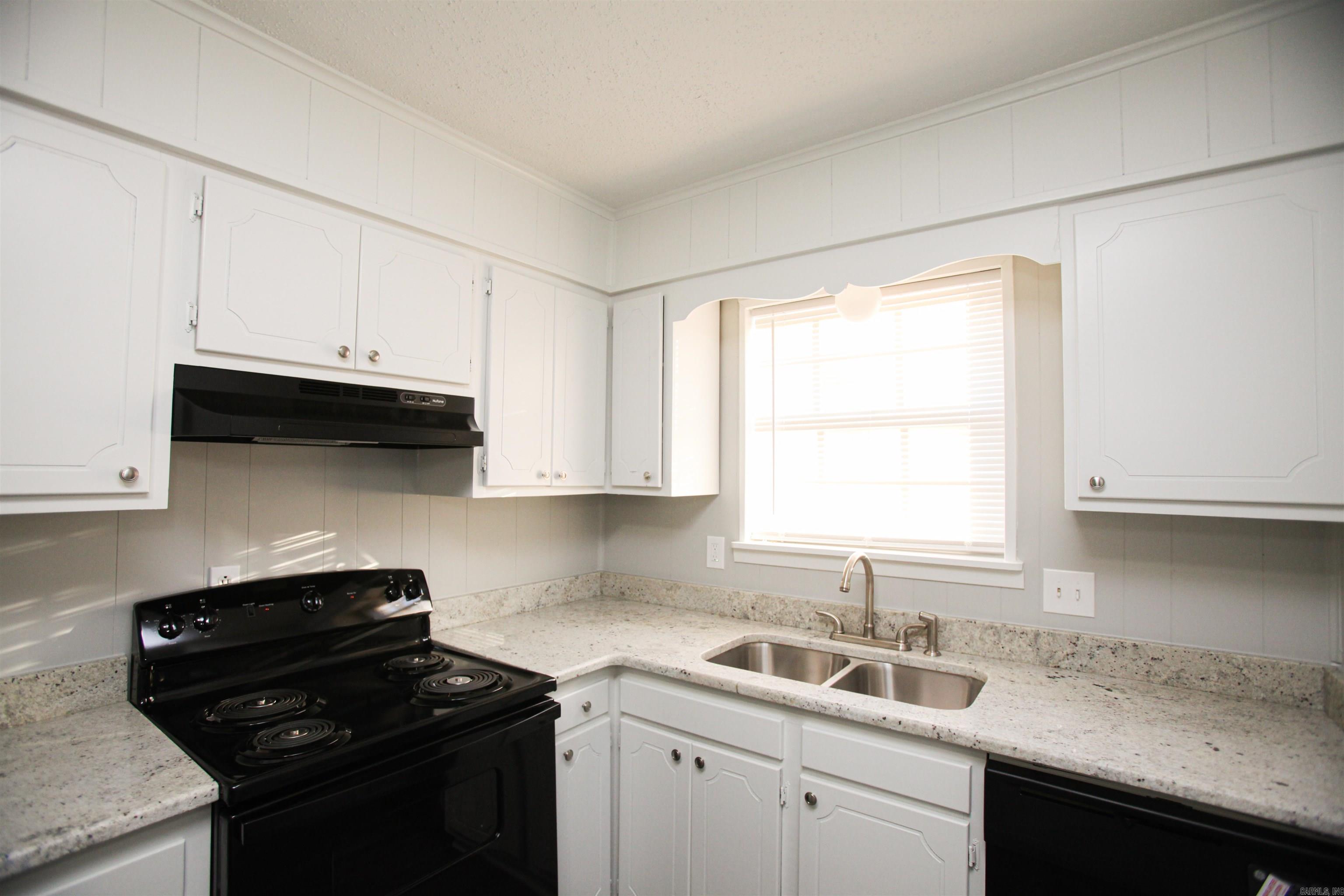 Barrow John 6L - Residential Lease