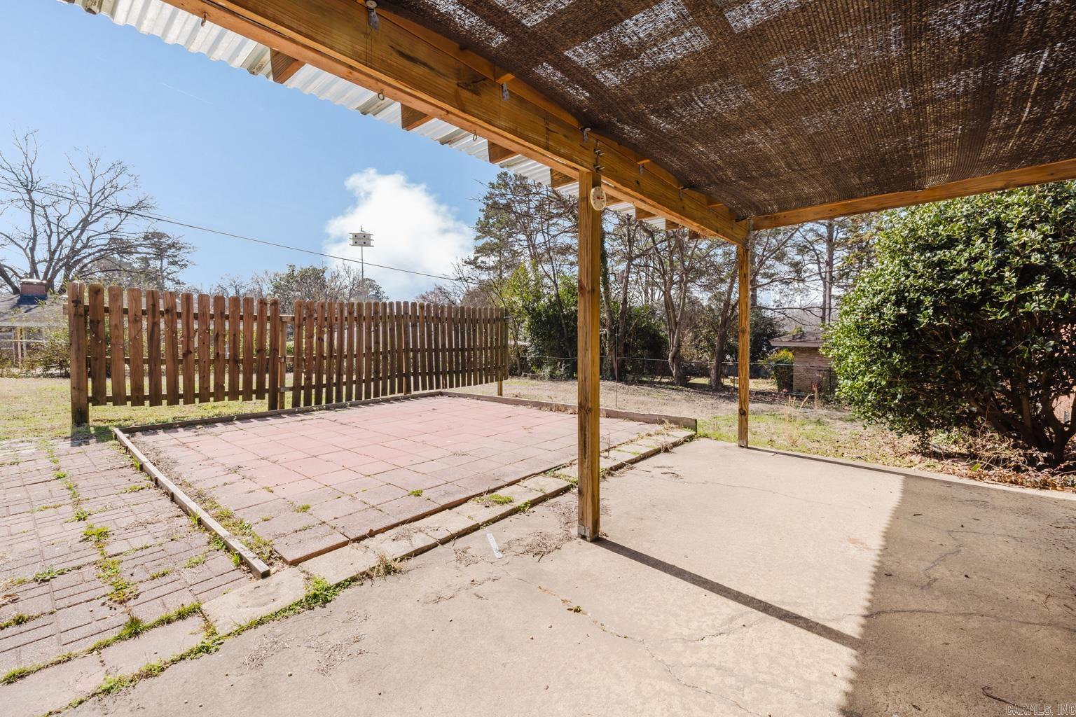 BRIARWOOD - Residential