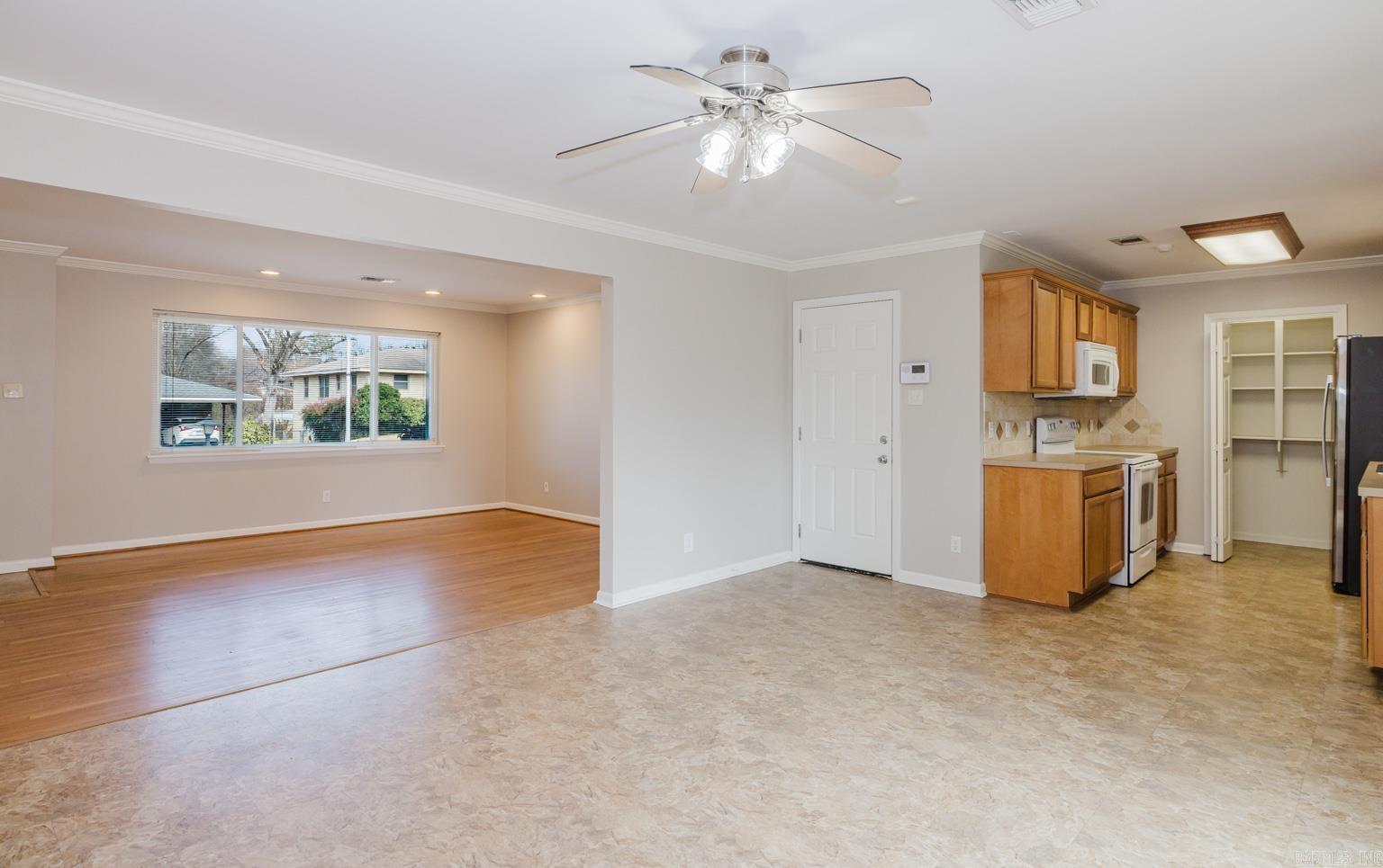 BRIARWOOD - Residential