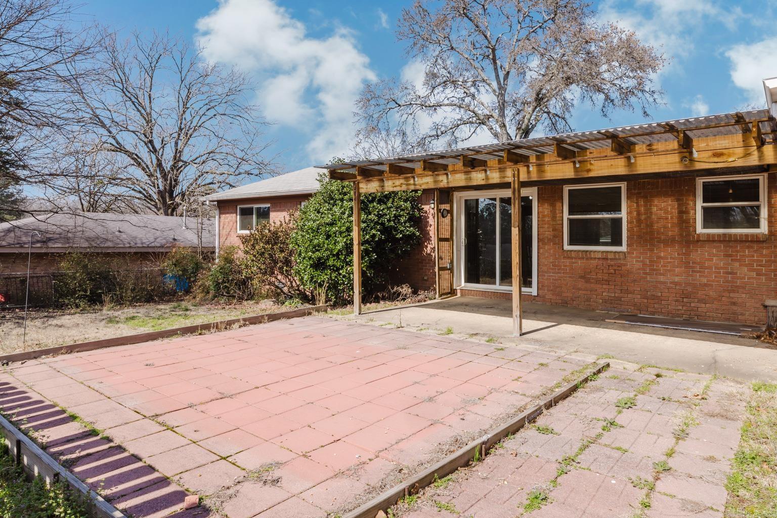 BRIARWOOD - Residential