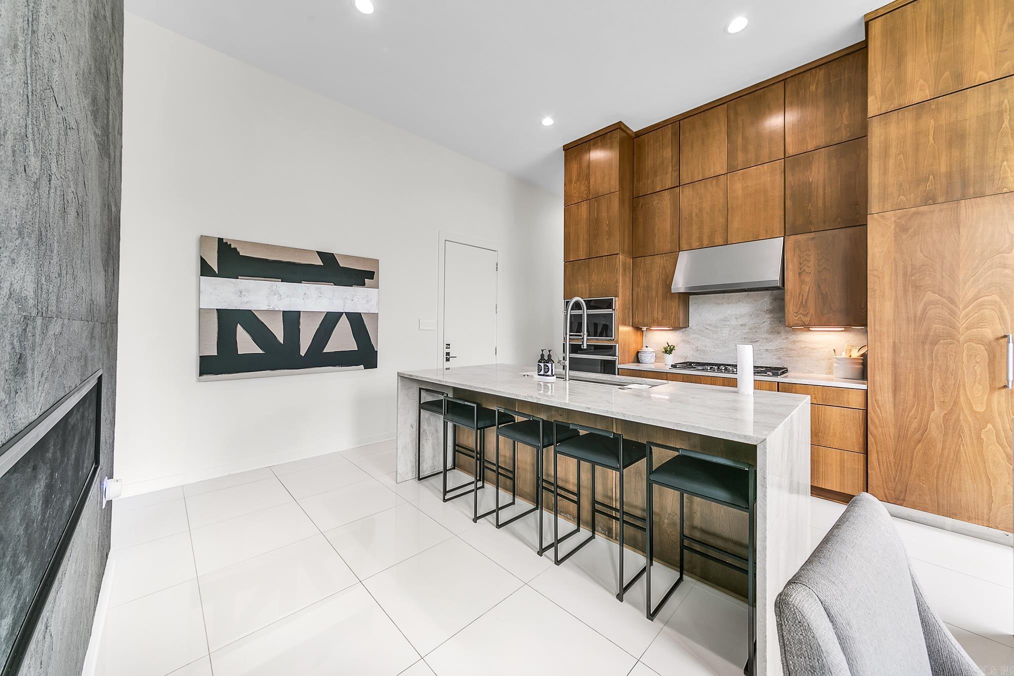 STONE RIDGE AT CYPRESS CREEK - Residential