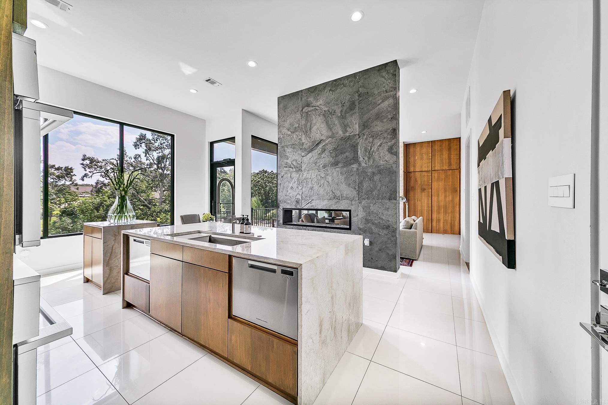 STONE RIDGE AT CYPRESS CREEK - Residential