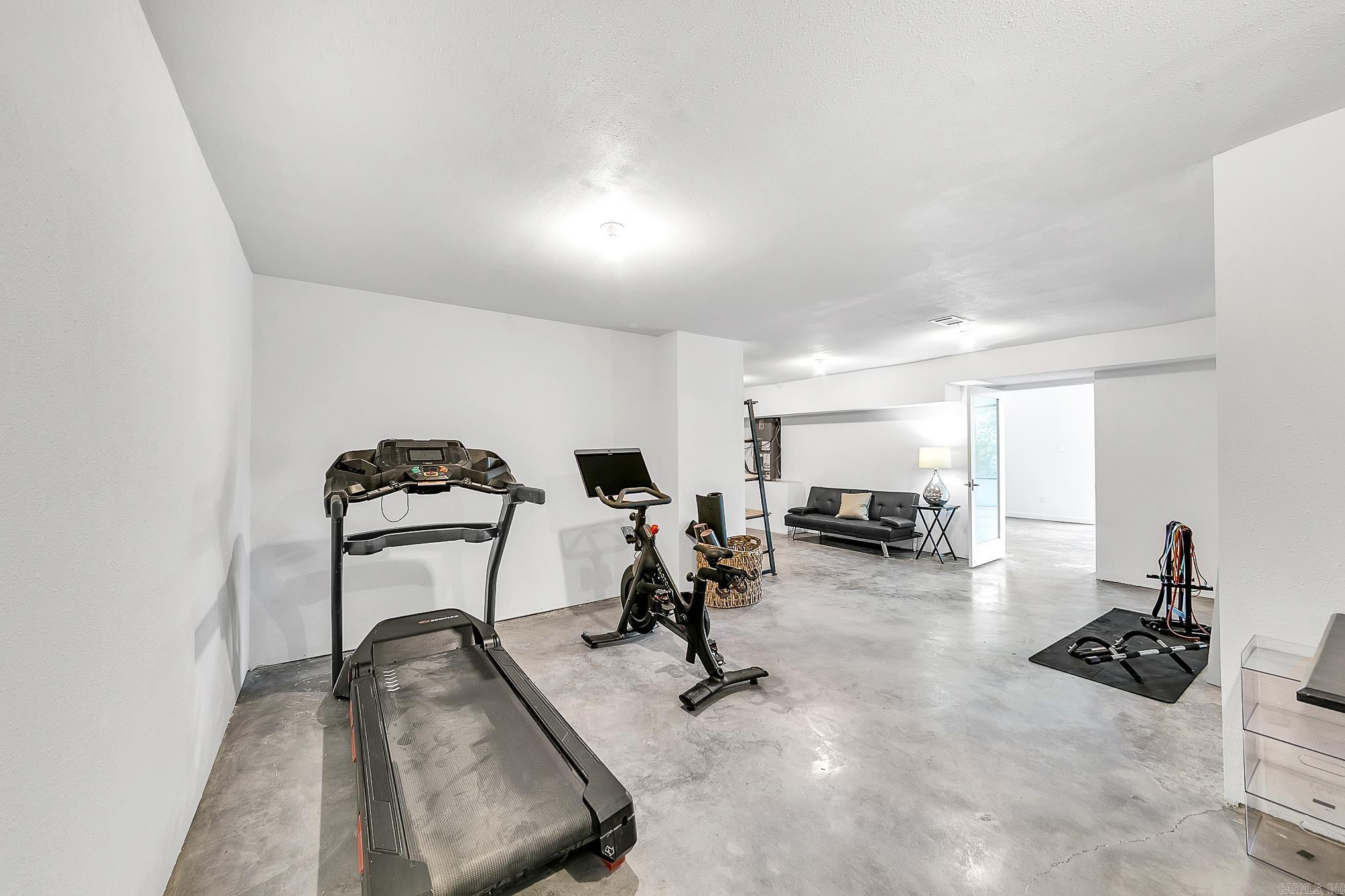 STONE RIDGE AT CYPRESS CREEK - Residential