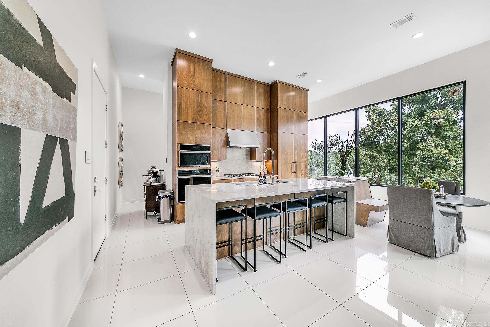 STONE RIDGE AT CYPRESS CREEK - Residential