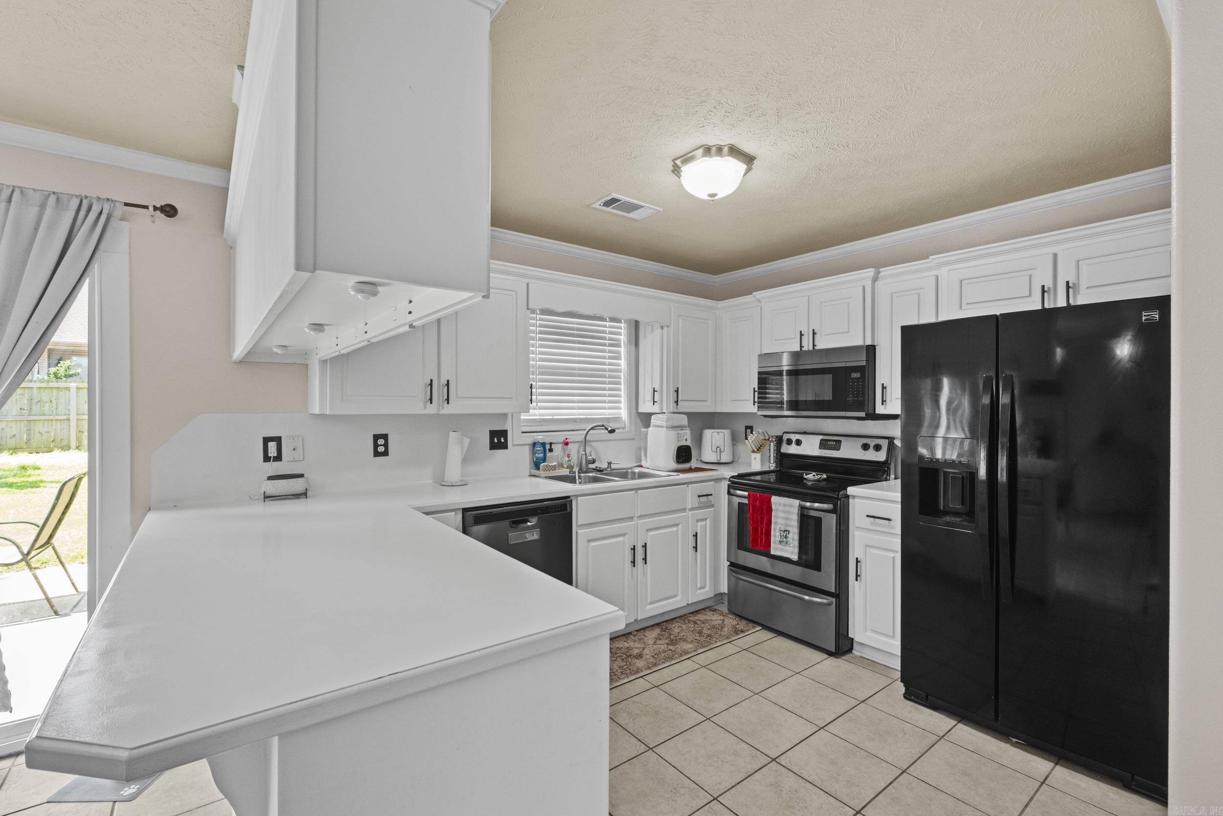 SILVER STREAK - Residential