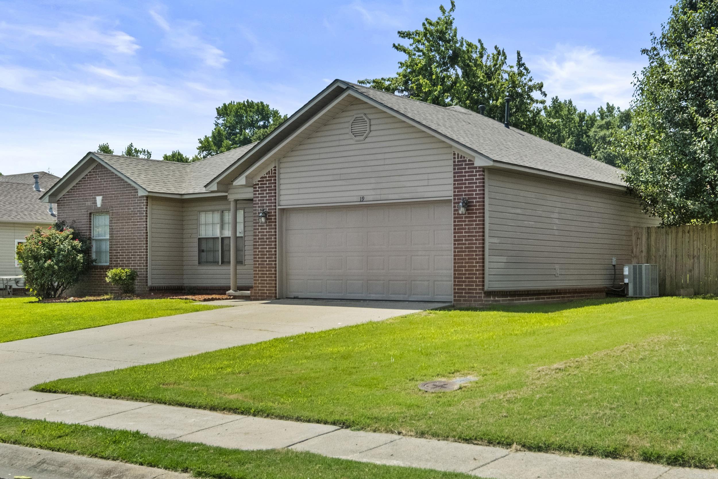 SILVER STREAK - Residential