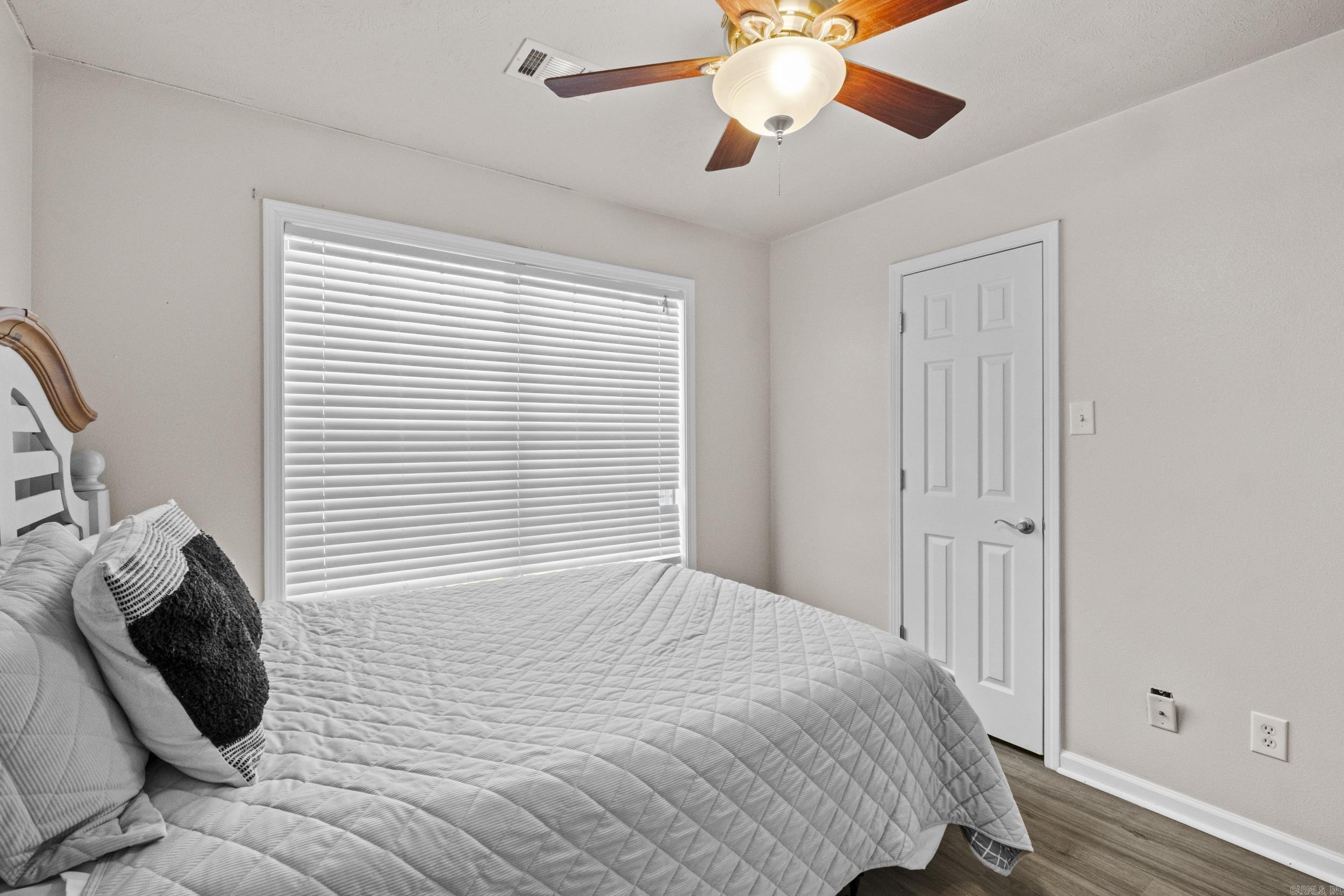 SILVER STREAK - Residential