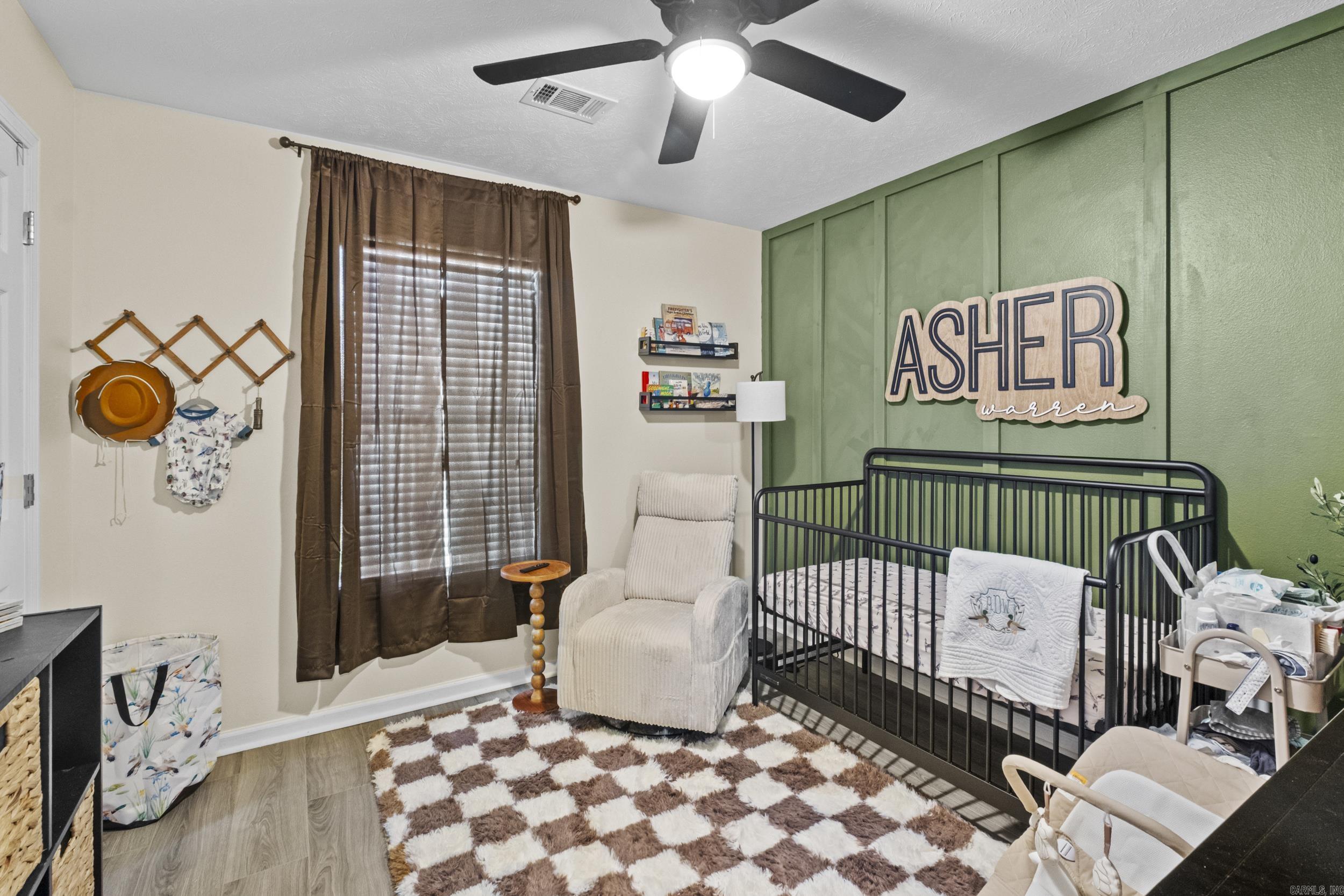 SILVER STREAK - Residential