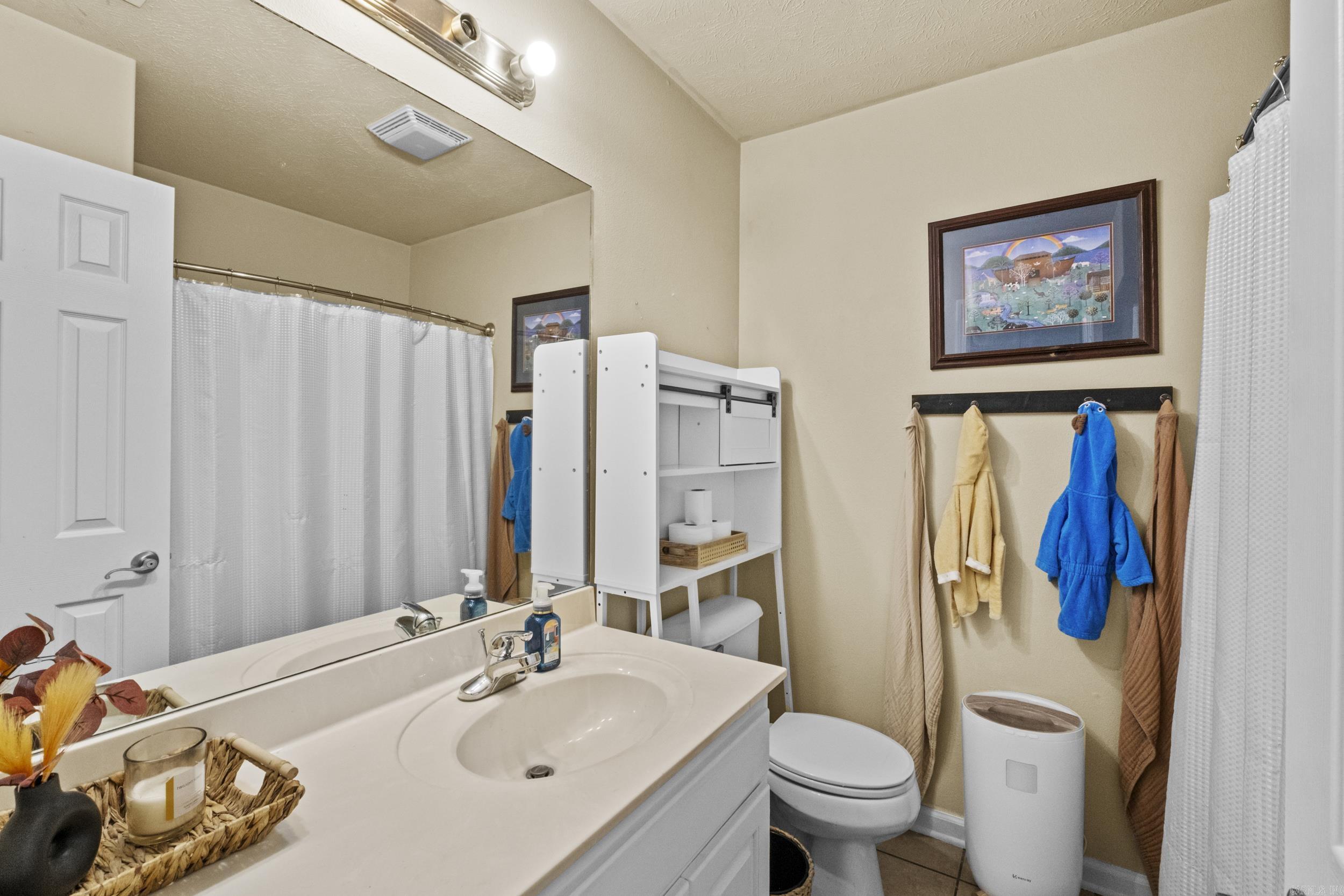 SILVER STREAK - Residential