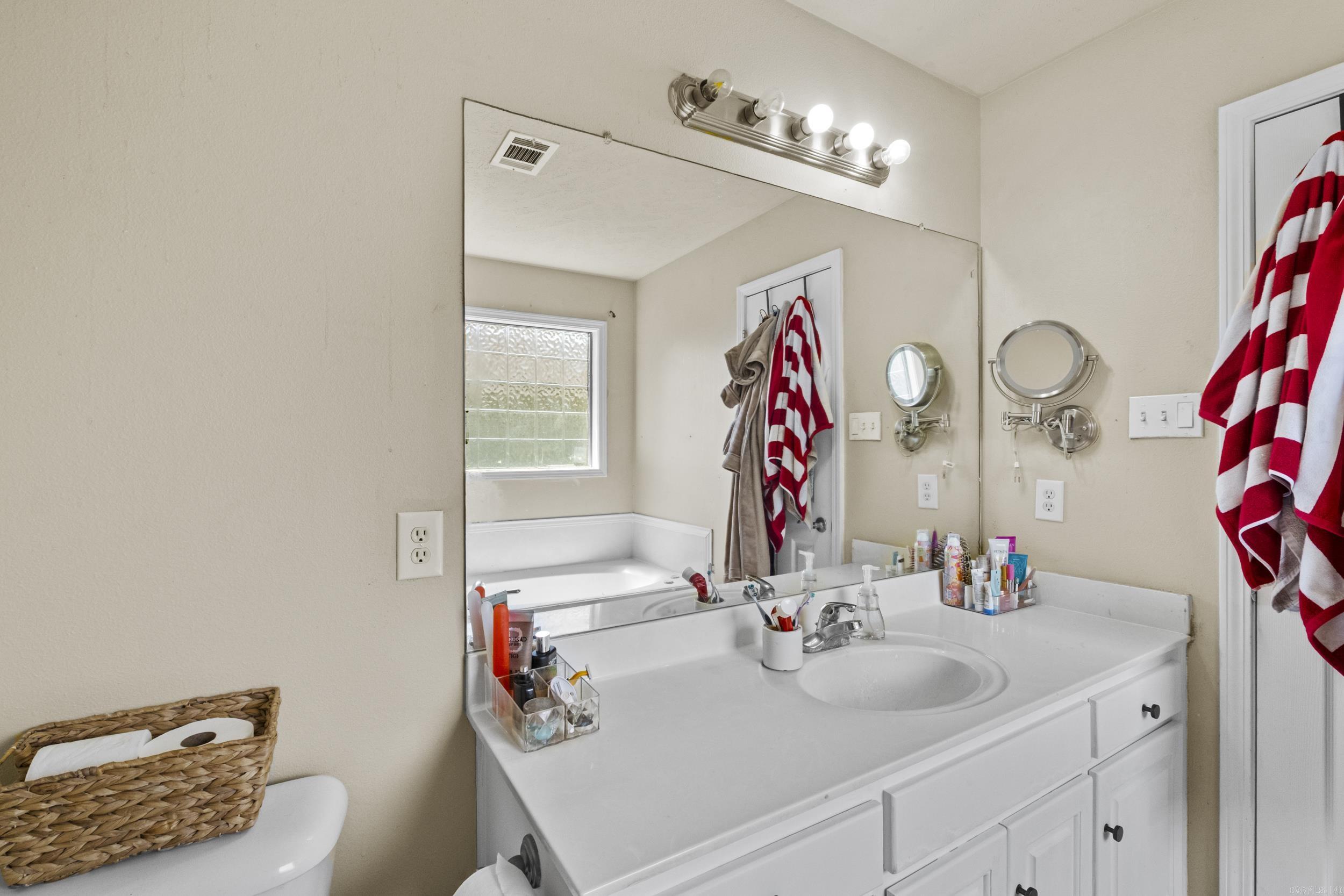 SILVER STREAK - Residential