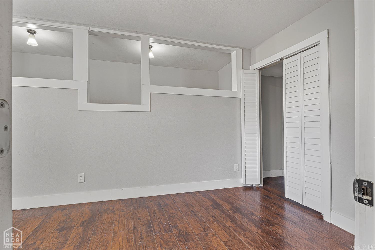 Nisbetts - Residential