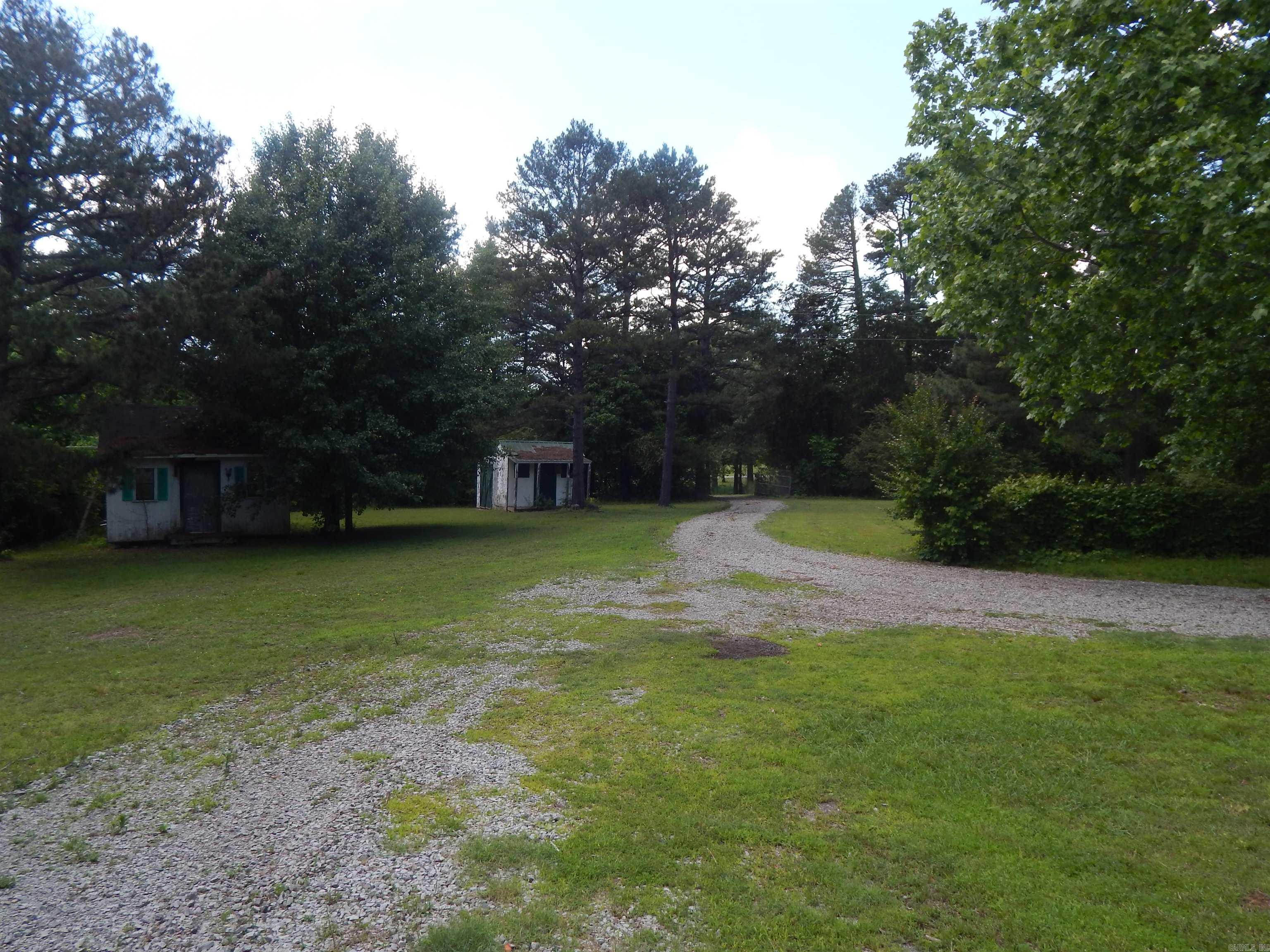 ROSE BUD OUTLOTS - Residential