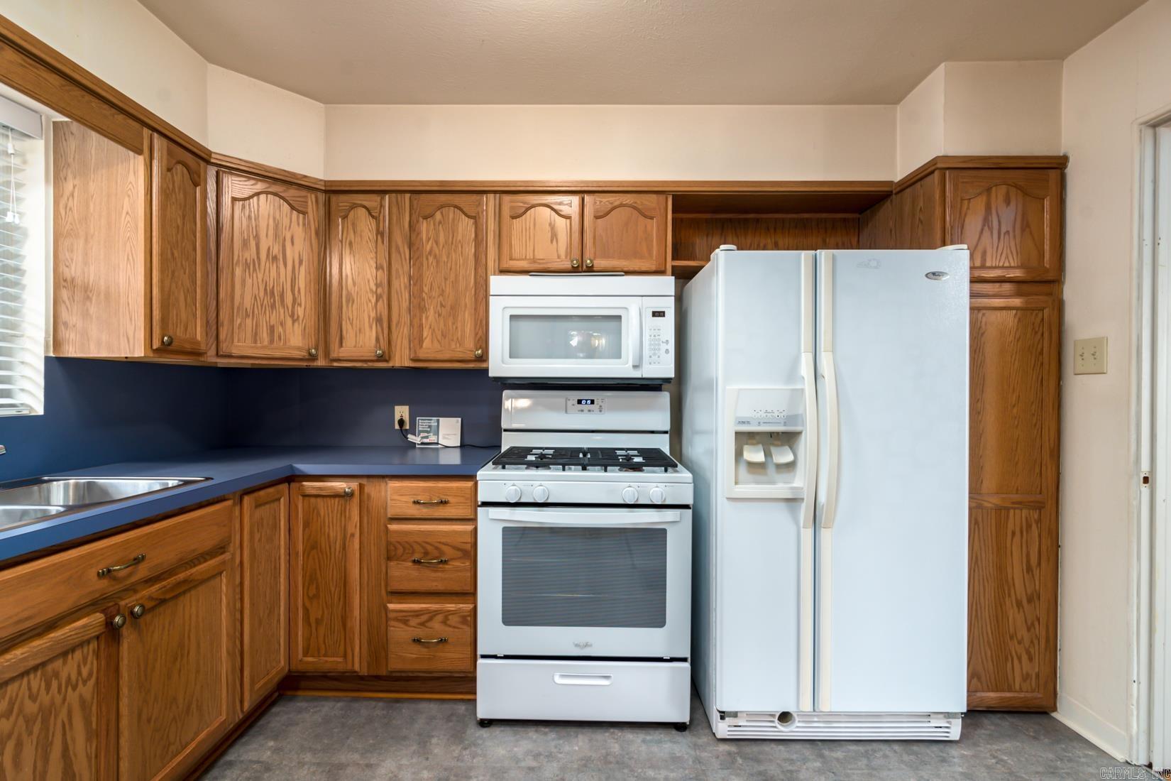 BROADMOOR ADDN - Residential