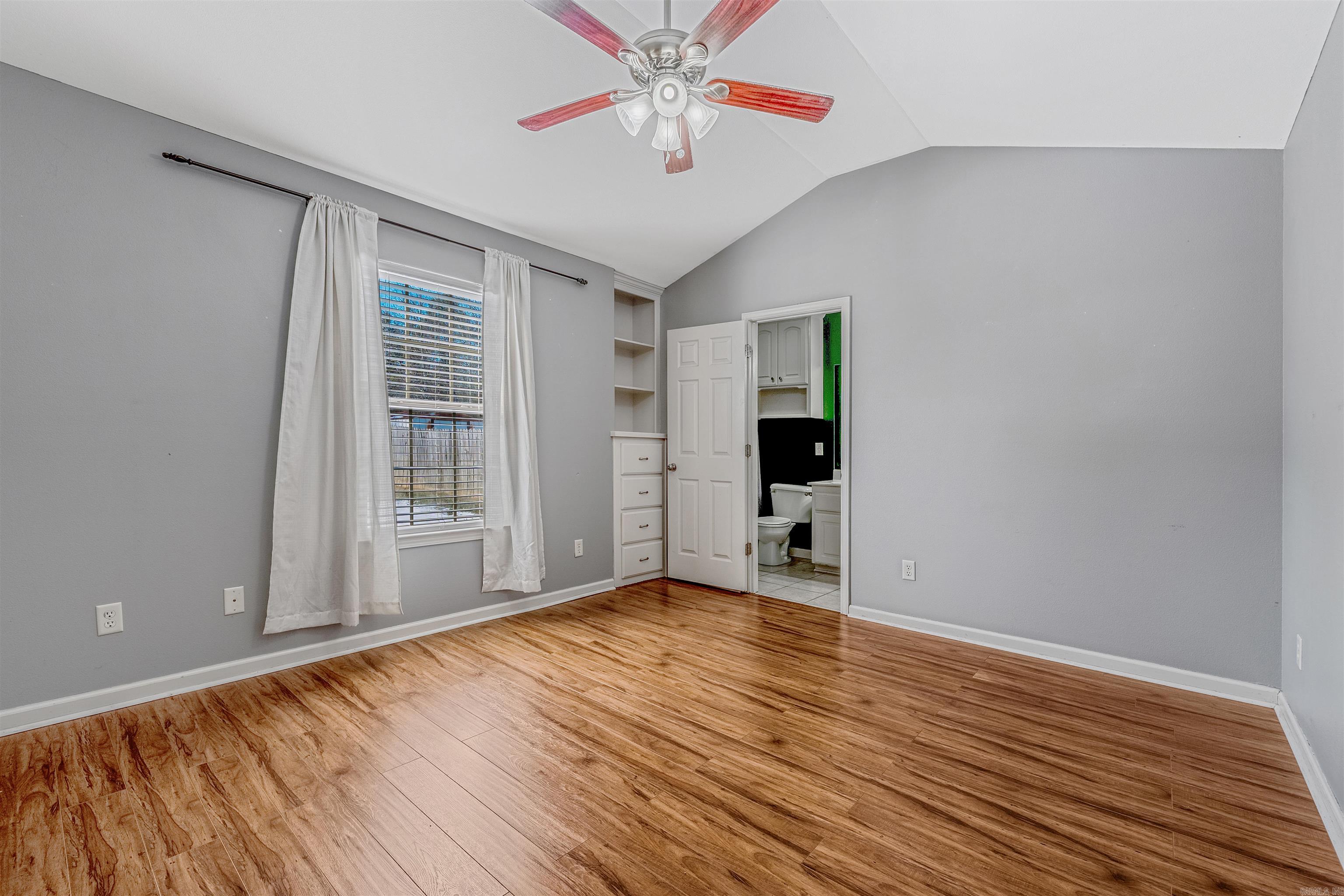 WEATHERING HEIGHTS - Residential