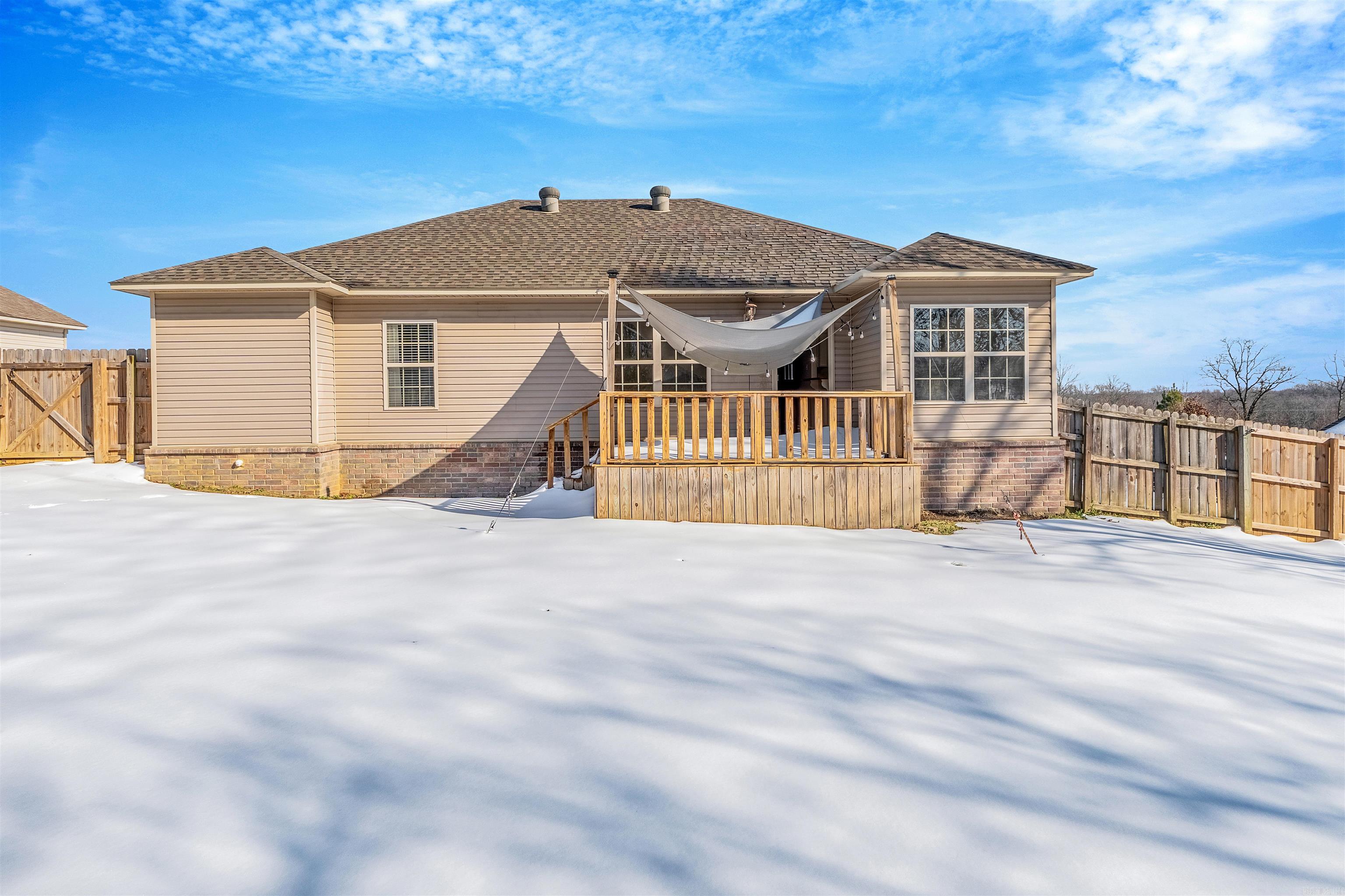 WEATHERING HEIGHTS - Residential